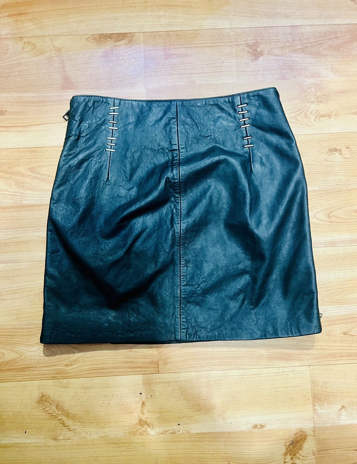 Diesel Diesel Leather Mini Skirt Size 27" / US 4 / IT 40 - 2 Thumbnail