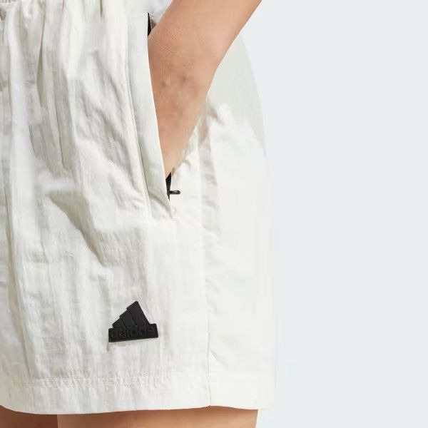 Adidas Adidas city escape woven Shorts Size US 32 / EU 48 - 12 Thumbnail