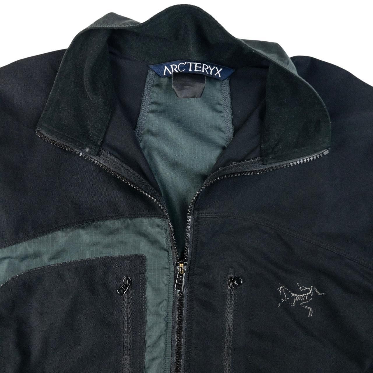 Arc'teryx Vintage Arcteryx Zip Up Jacket Size M Size M / US 6-8 / IT 42-44 - 3 Thumbnail