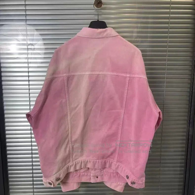 Balenciaga Balenciaga Pink denim jacket with chest embroidery, size 3 Size XS / US 0-2 / IT 36-38 - 2 Thumbnail