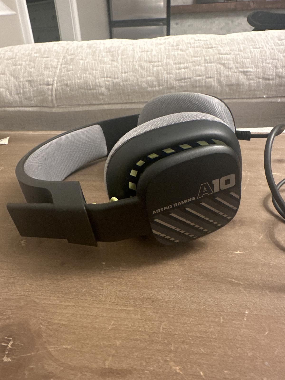 Designer Astro A10 Headphones Size ONE SIZE - 1 Thumbnail