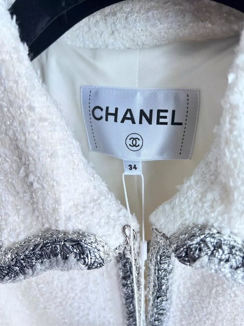 Chanel Chanel 20 Roof Series Silver Rolled Edge Silver Coarse Fl Size XXS / US 00 / IT 34 - 3 Thumbnail