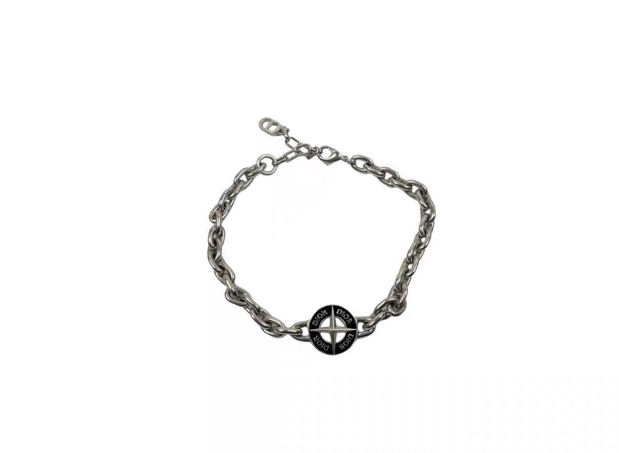Dior Silver Chain Bracelet with Circular Charm Size ONE SIZE - 1 Thumbnail