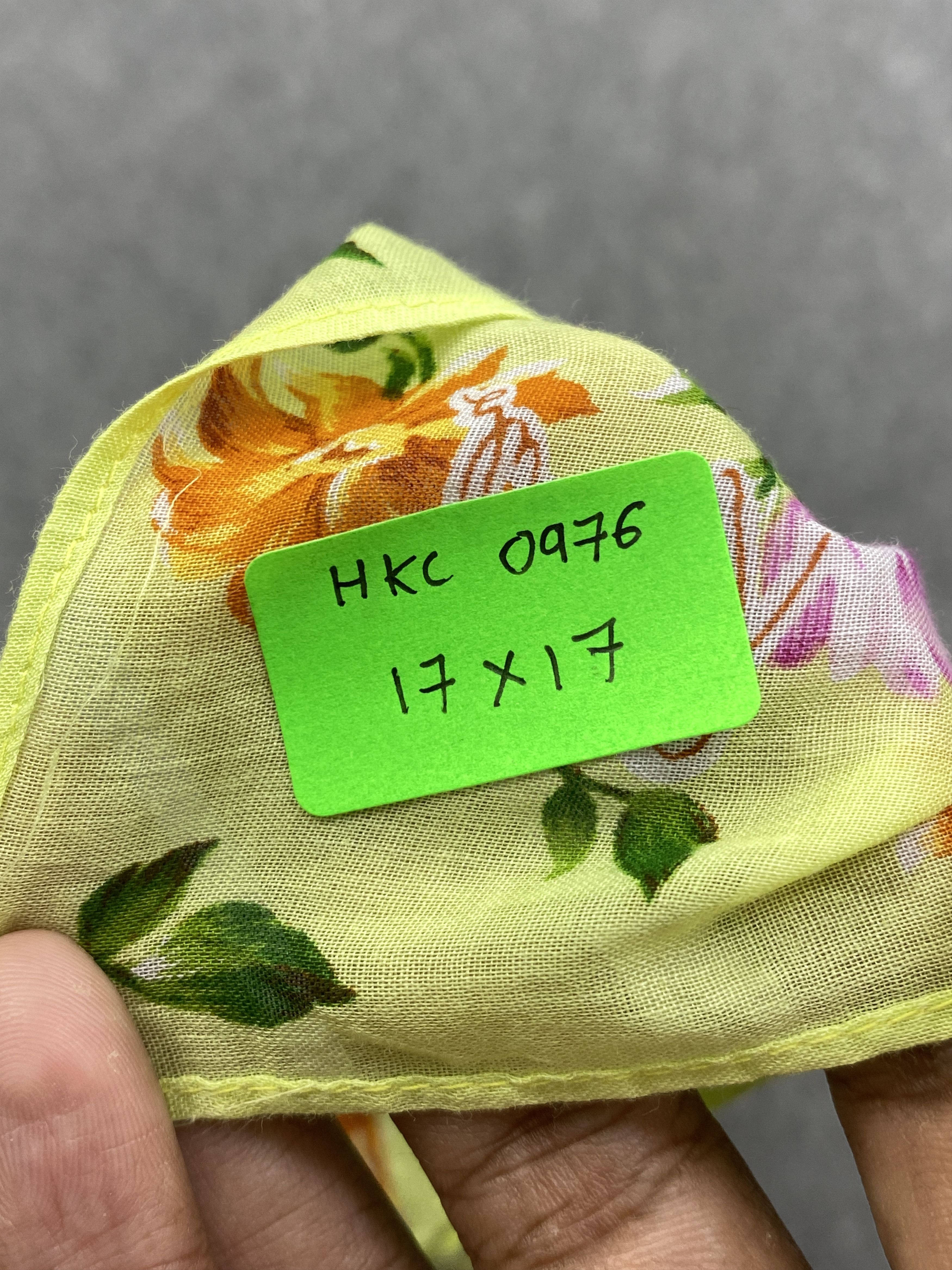 Kenzo Vintage Kenzo Handkerchief / Neckerchief HKC0976 Size ONE SIZE - 8 Thumbnail