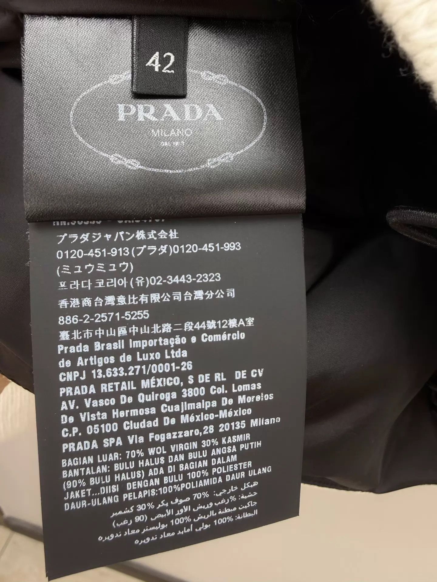 Prada Prada Wool Knit Paneled Down Jacket New With Tags Size M / US 6-8 / IT 42-44 - 5 Thumbnail