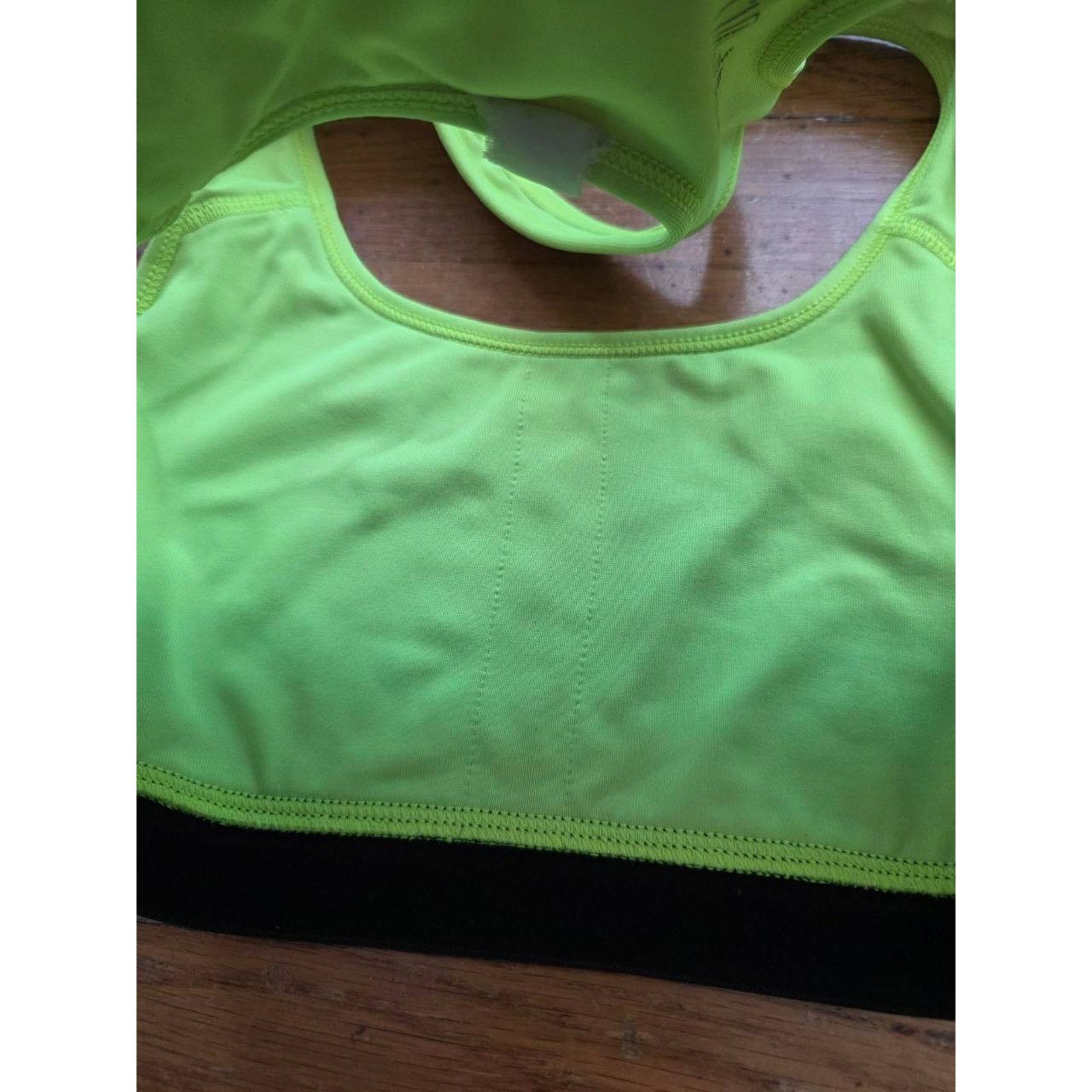 Nike Nike Pro Sports Bra Racerback Size S Neon green A001252 Size ONE SIZE - 4 Thumbnail