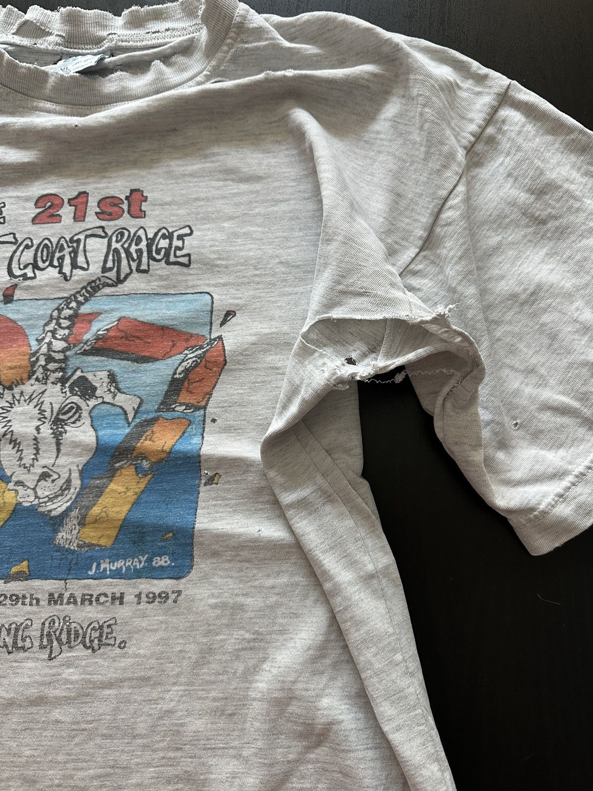 Band Tees Vintage 1997 “The 21st Great Coast Race” Tee / Distressed Size US XL / EU 56 / 4 - 3 Thumbnail
