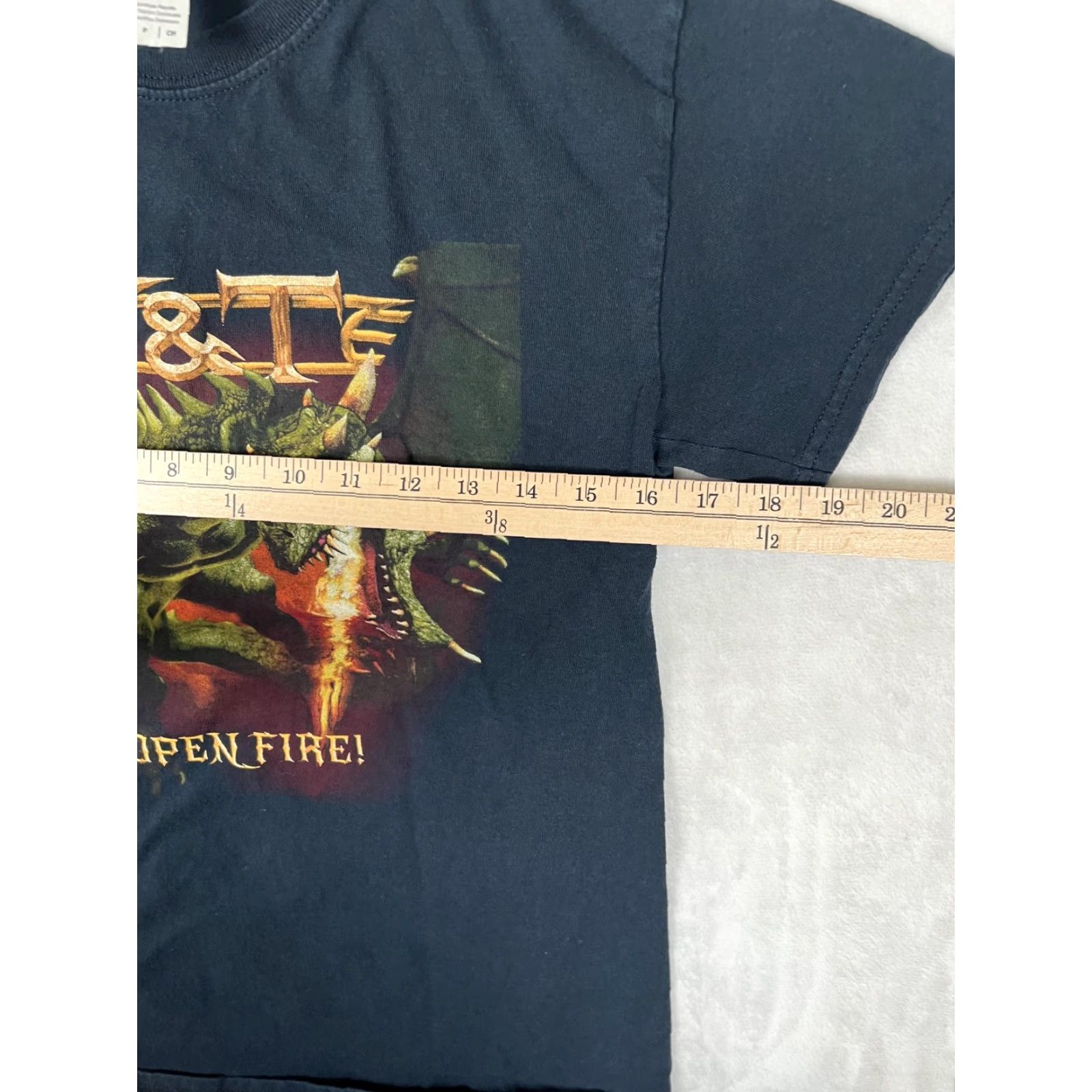 Gildan VINTAGE Y&T Band T-Shirt Mens Small Black Open Fire 2017 World Tour Dragon Graphic Size US S / EU 44-46 / 1 - 7 Thumbnail