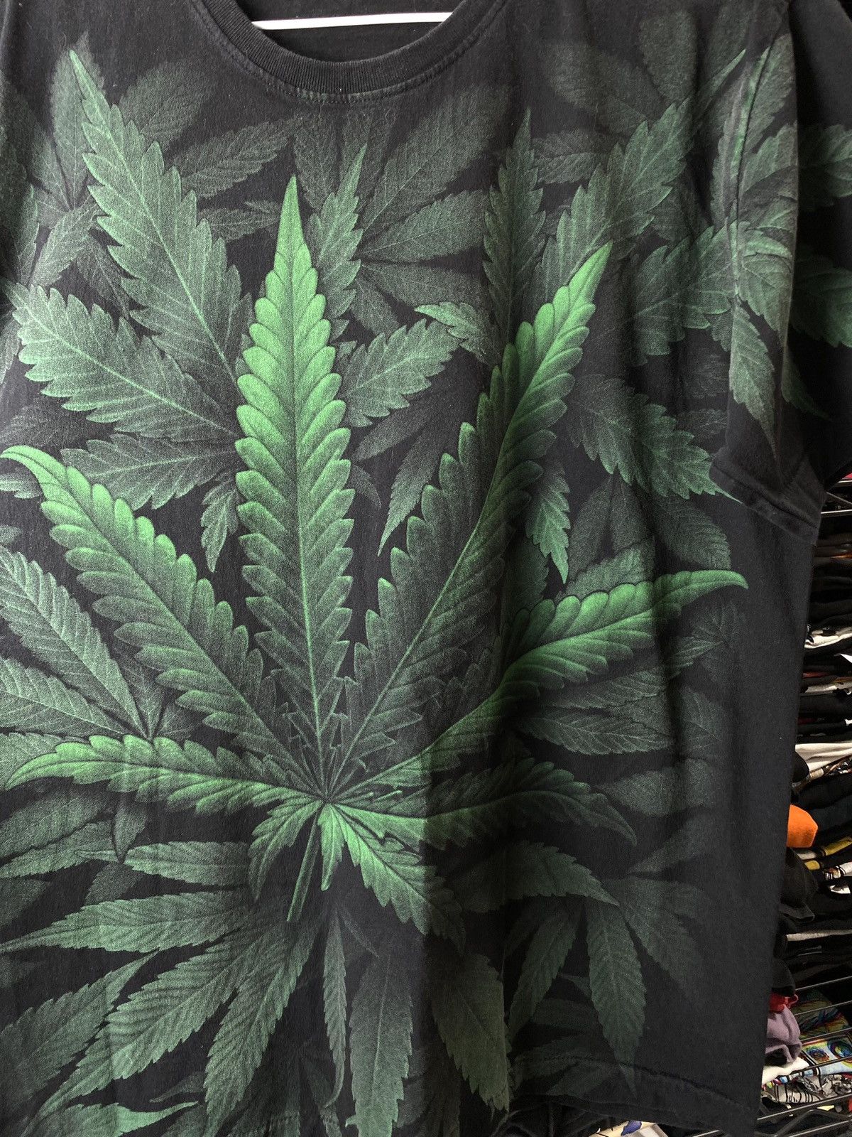 Band Tees 90’s Vintage All Over Print Marijuana T Shirt Cannabis Weed Size US M / EU 48-50 / 2 - 3 Thumbnail