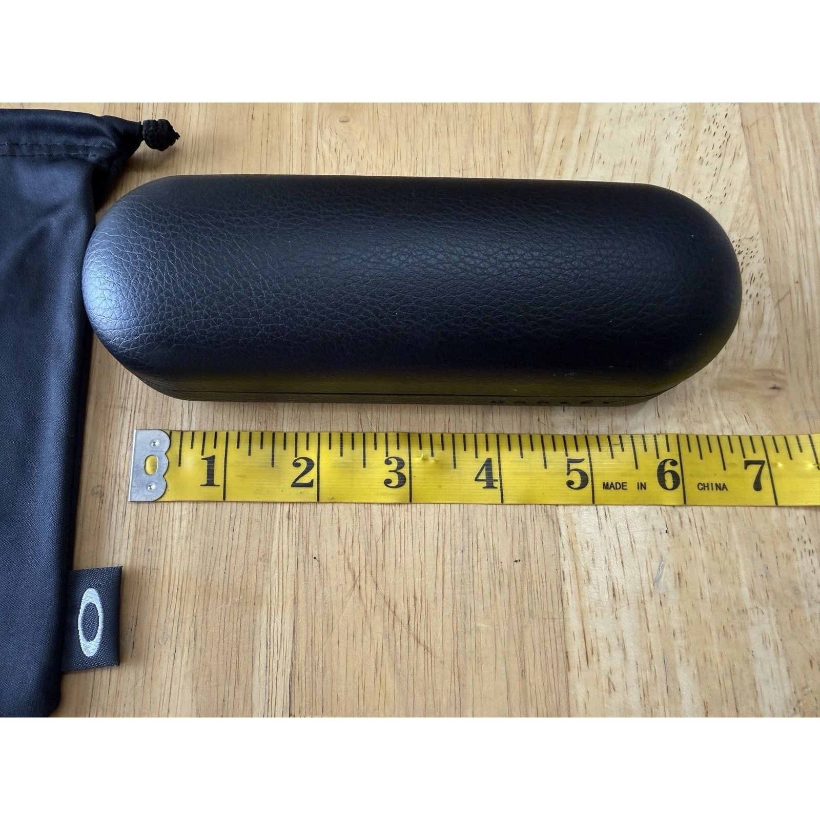 Oakley OAKLEY Black Eye Glasses Hard Clam Shell & Black Soft Pouch Size ONE SIZE - 6 Thumbnail