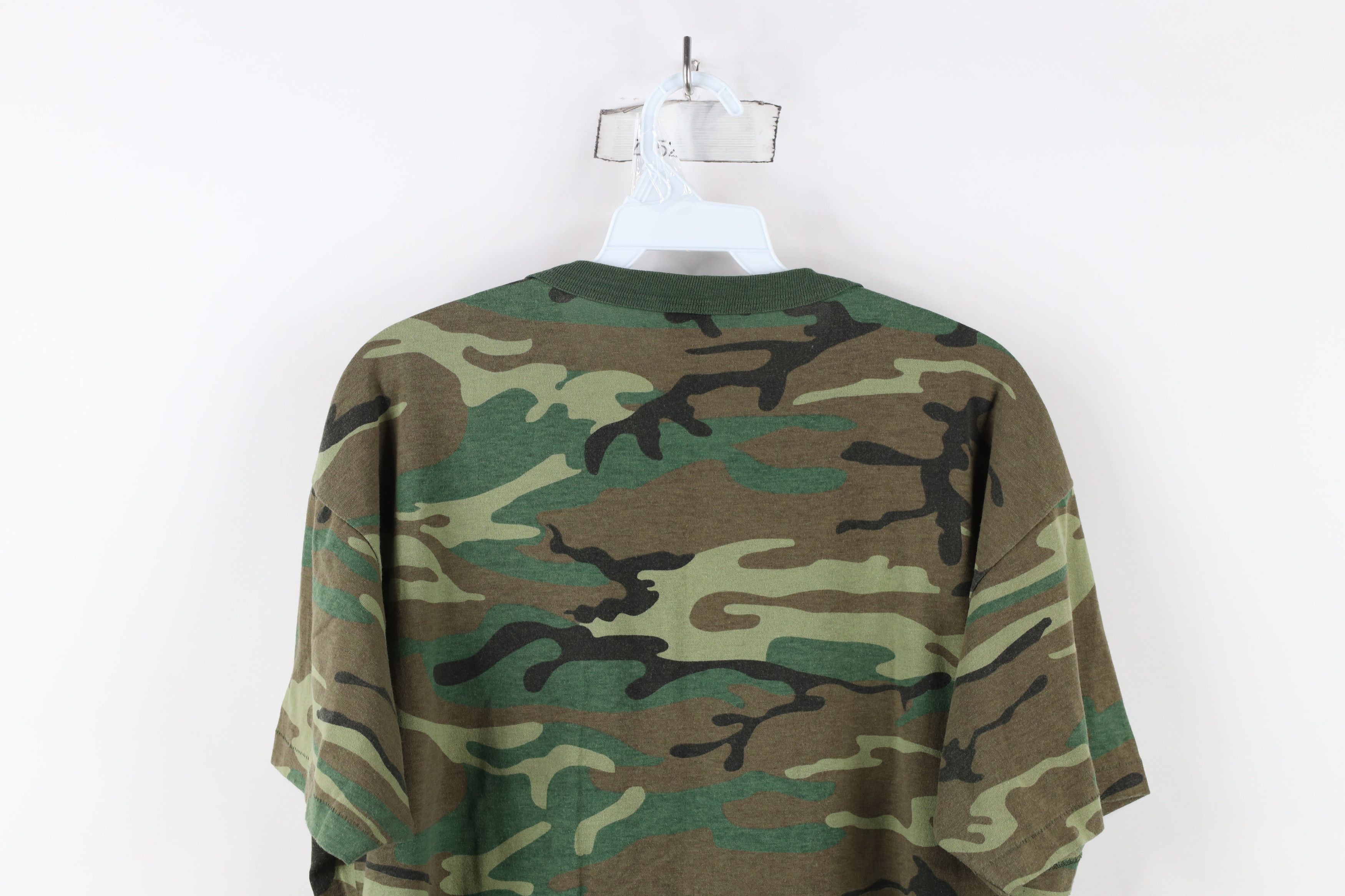 Vintage Vintage 90s Streetwear Spell Out Jeep Camouflage T-Shirt USA Size US L / EU 52-54 / 3 - 11 Thumbnail