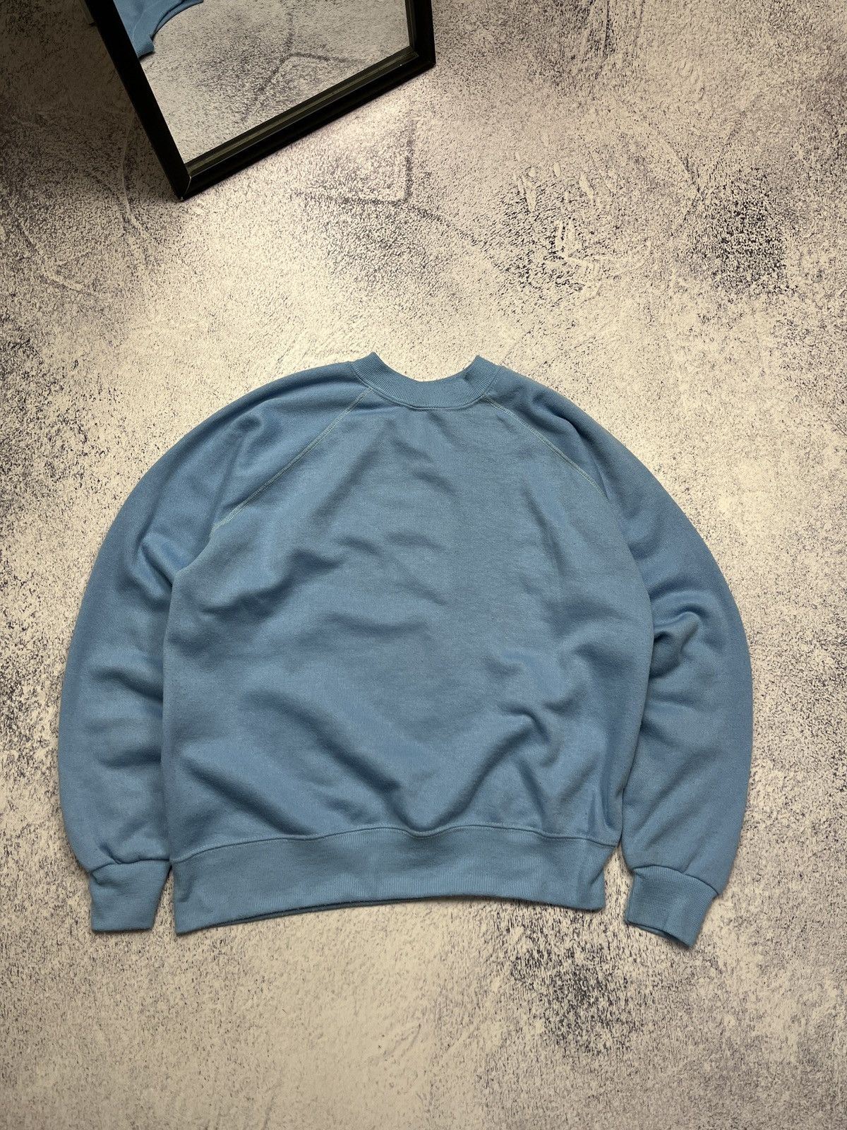 Disney Vintage 80’s Mickey Mouse Disney Crewneck Sweatshirt Rare Size US S / EU 44-46 / 1 - 10 Thumbnail