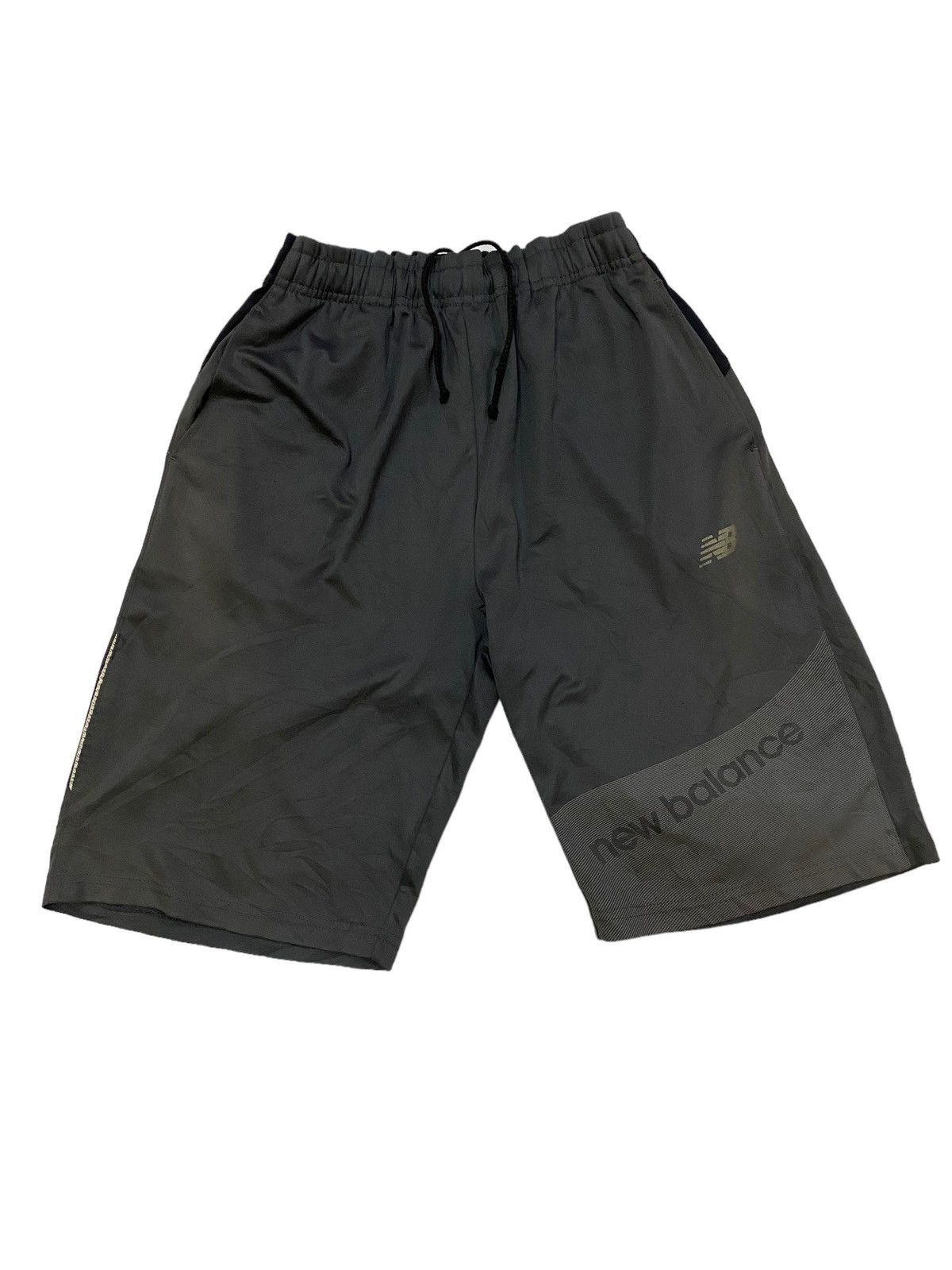 New Balance Vintage NEW BALANCE pants short Size US 32 / EU 48 - 1 Thumbnail