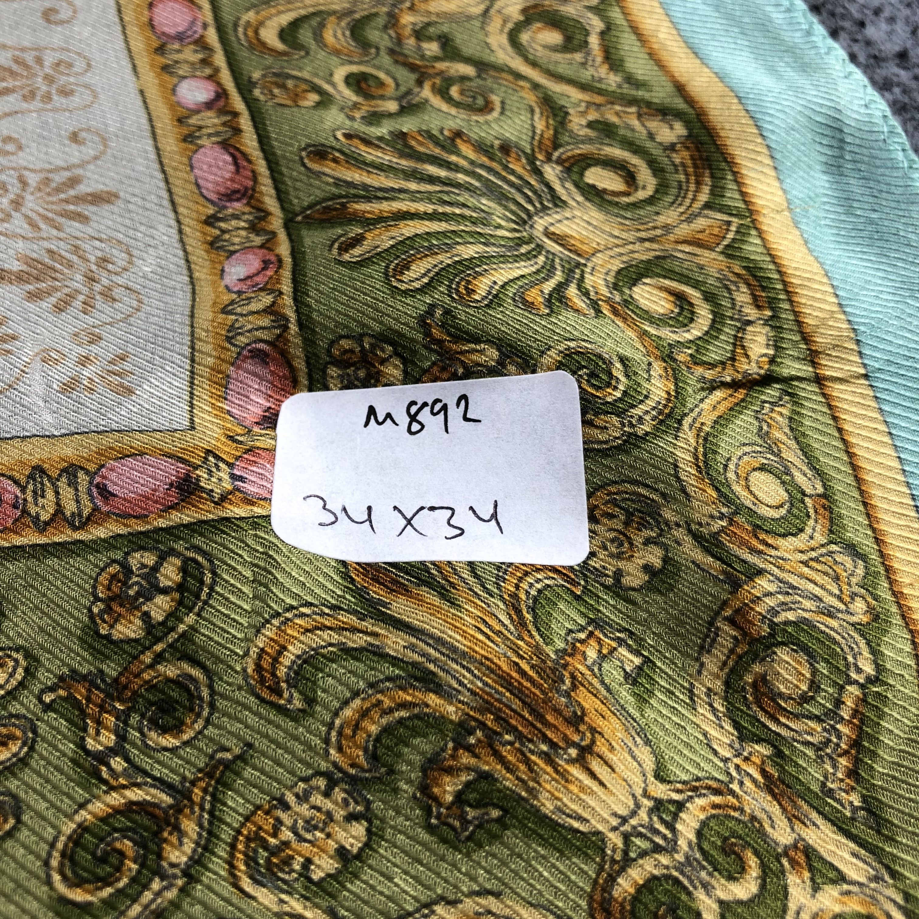 Japanese Brand Vintage Luxury Baroque Silk Scarf M892 Size ONE SIZE - 7 Thumbnail