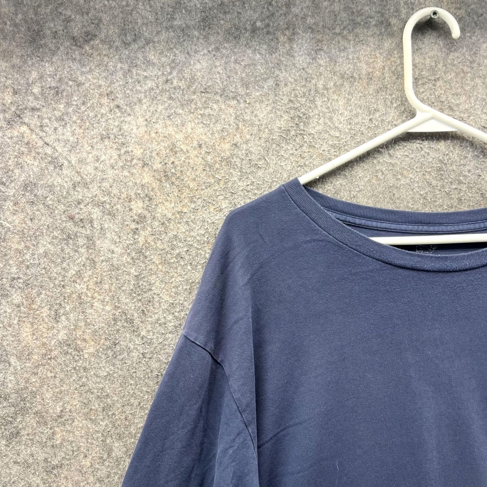 Vineyard Vines VINEYARD VINES Shirt Mens 2XL Blue Long Sleeve Pocket Whale Graphic Tee Size US XXL / EU 58 / 5 - 5 Thumbnail