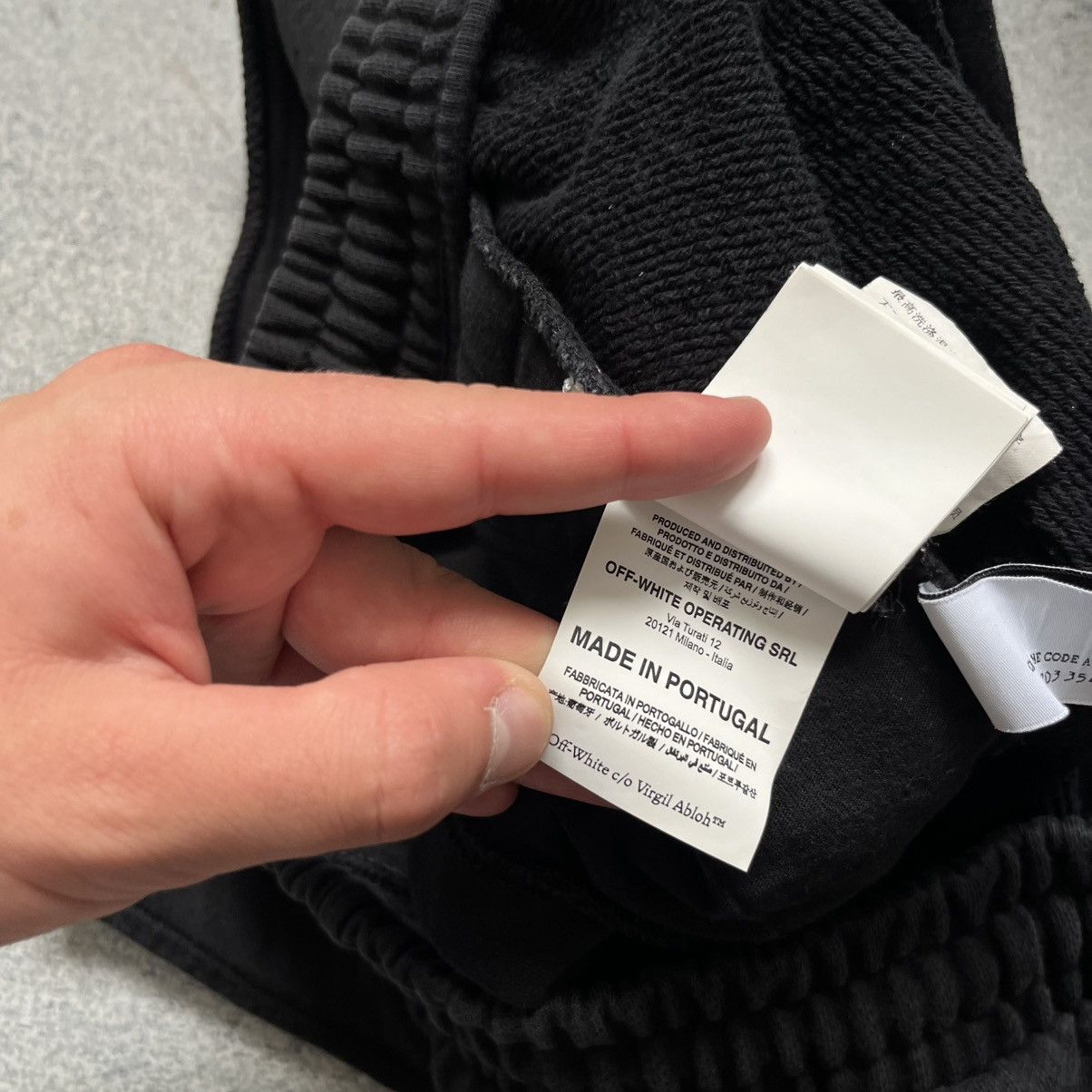 Off-White Off White Shorts Size US 32 / EU 48 - 12 Thumbnail