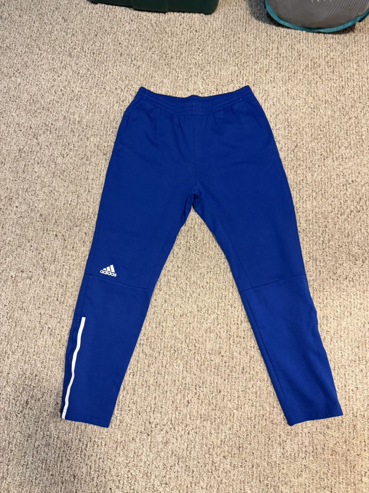Adidas Adidas sweatpants Size US 32 / EU 48 - 1 Thumbnail