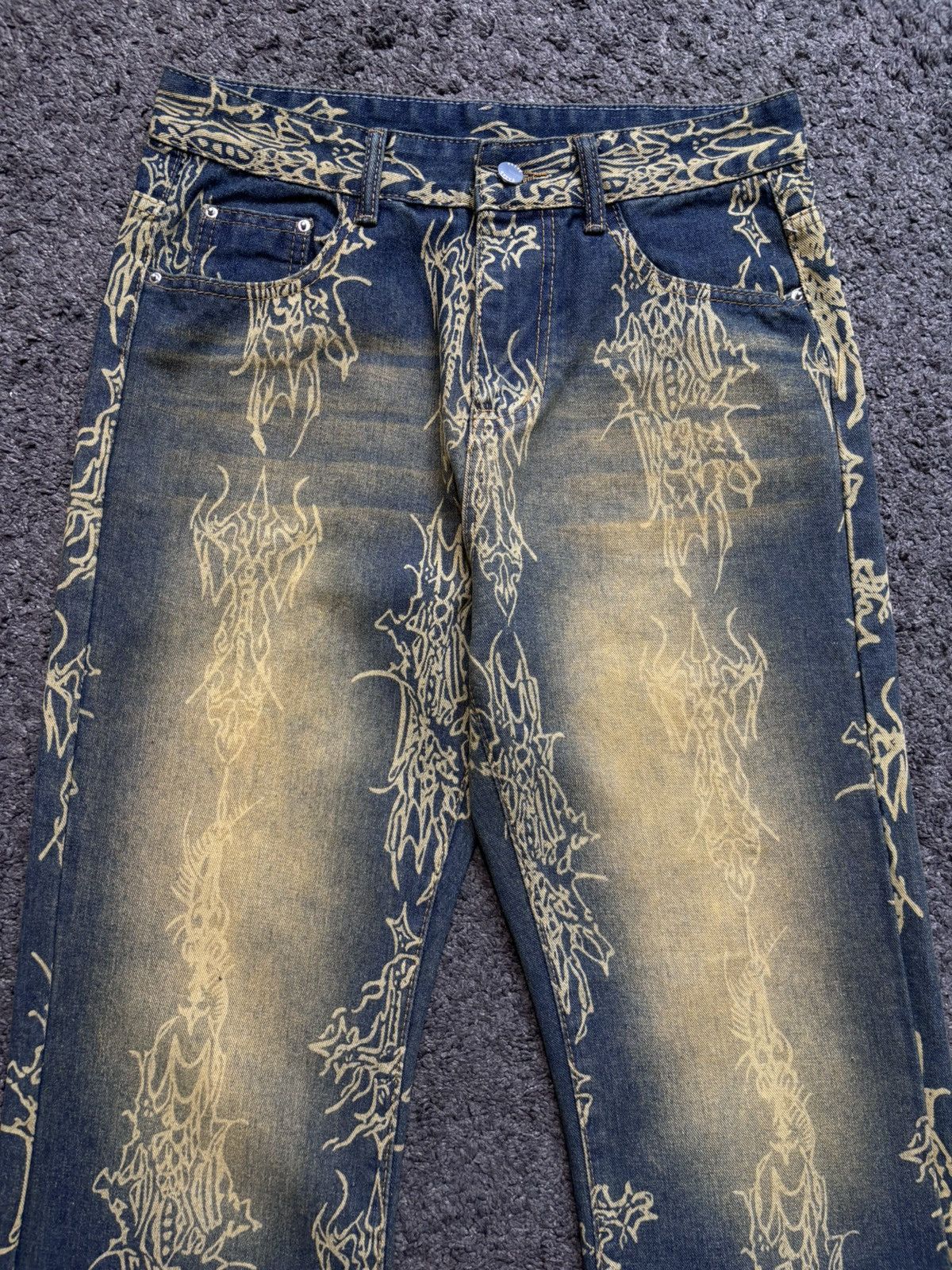Vintage Vintage streetwear very rare art blue yellow flared jeans Size US 31 - 4 Thumbnail