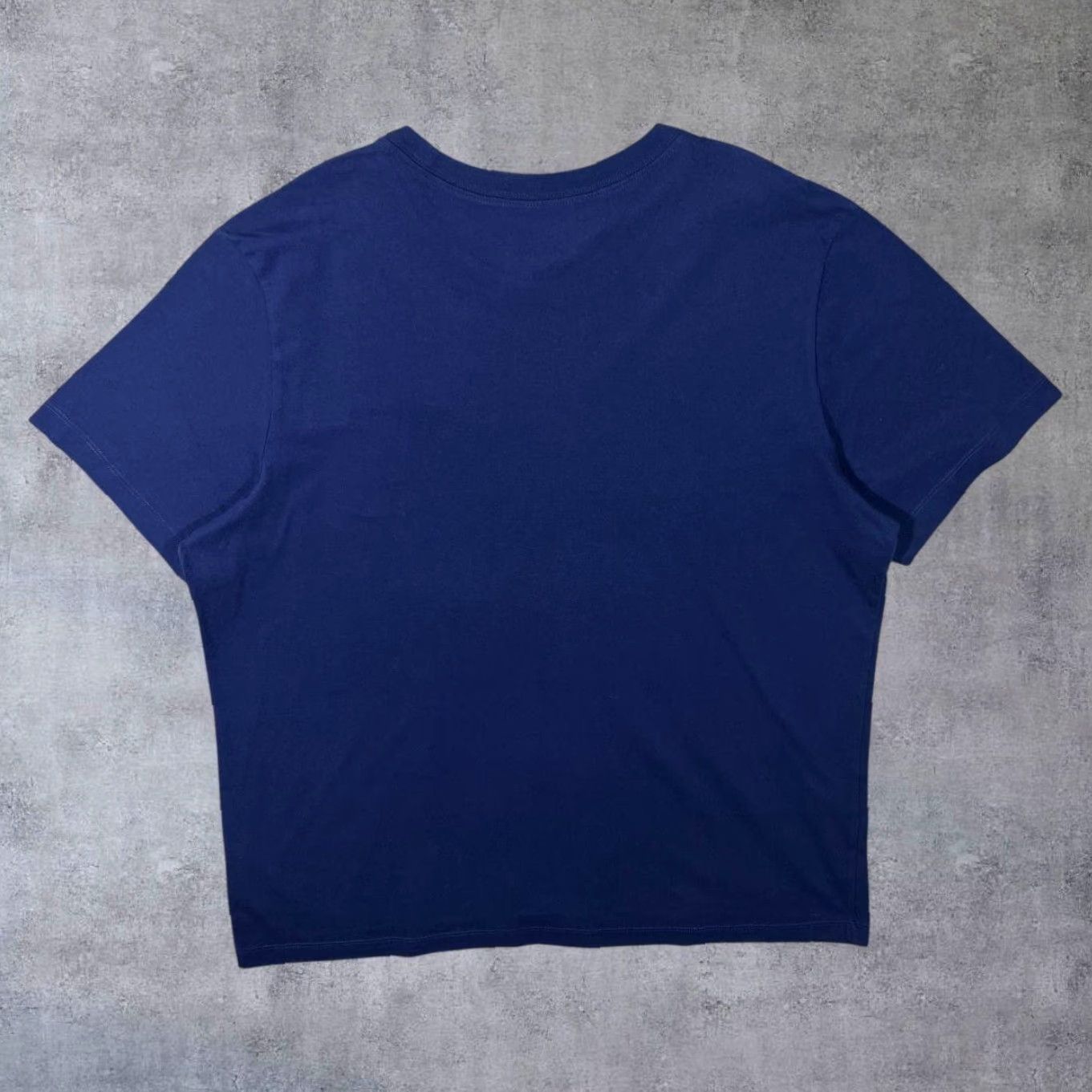 Nike Nike The Nike Tee Embroidered Logo Short Sleeve Navy Blue Cotton T-Shirt XL Mens Shirt Size US XL / EU 56 / 4 - 2 Thumbnail
