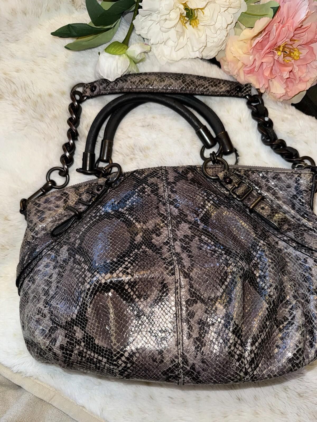 Coach Coach Snakeskin Hand Bag Purse Tote Satchel Soft Leather Size ONE SIZE - 8 Thumbnail