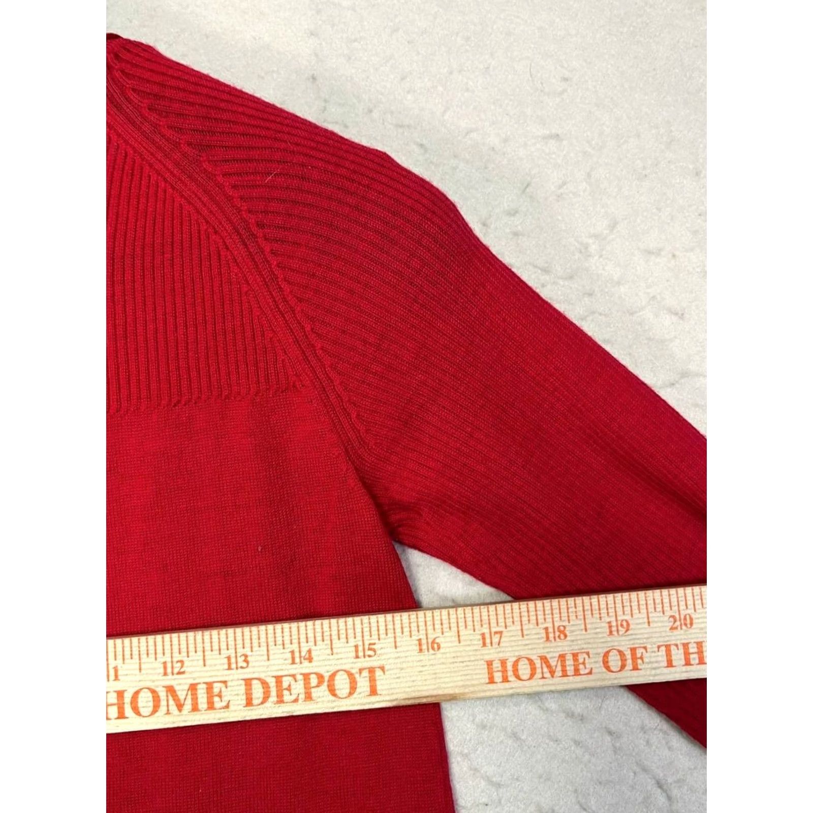 Ellen Tracy Ellen Tracy Womens Red V-Neck Knit Long Sleeve Sweater M Extrafine Merino Wool Size M / US 6-8 / IT 42-44 - 3 Thumbnail