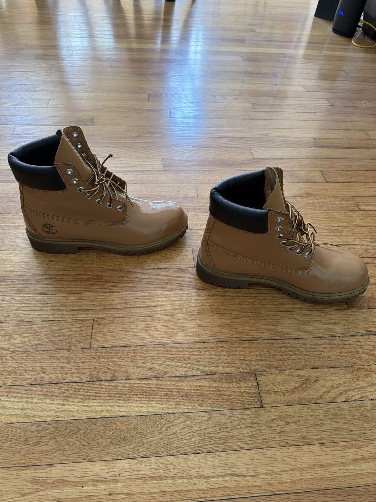 Timberland Timberland x Veneda Carter “Wheat Boot” Size US 9.5 / EU 42-43 - 2 Thumbnail