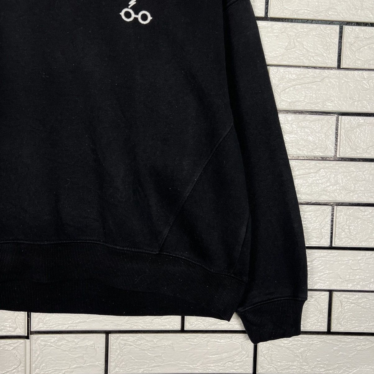 Other HARRY POTTER OCULUS REPARO SWEATSHIRT #4298-C195 Size US S / EU 44-46 / 1 - 10 Thumbnail