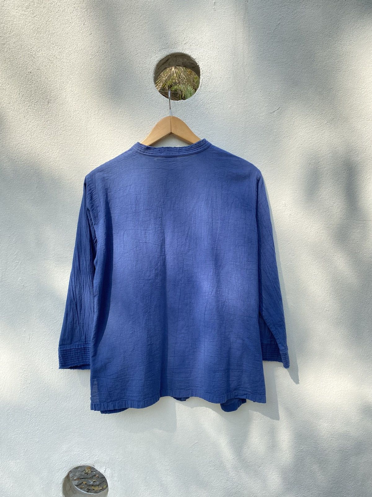 Issey Miyake Plantation Blue Textured Mandarin Collar Shirt. Size M / US 6-8 / IT 42-44 - 11 Thumbnail