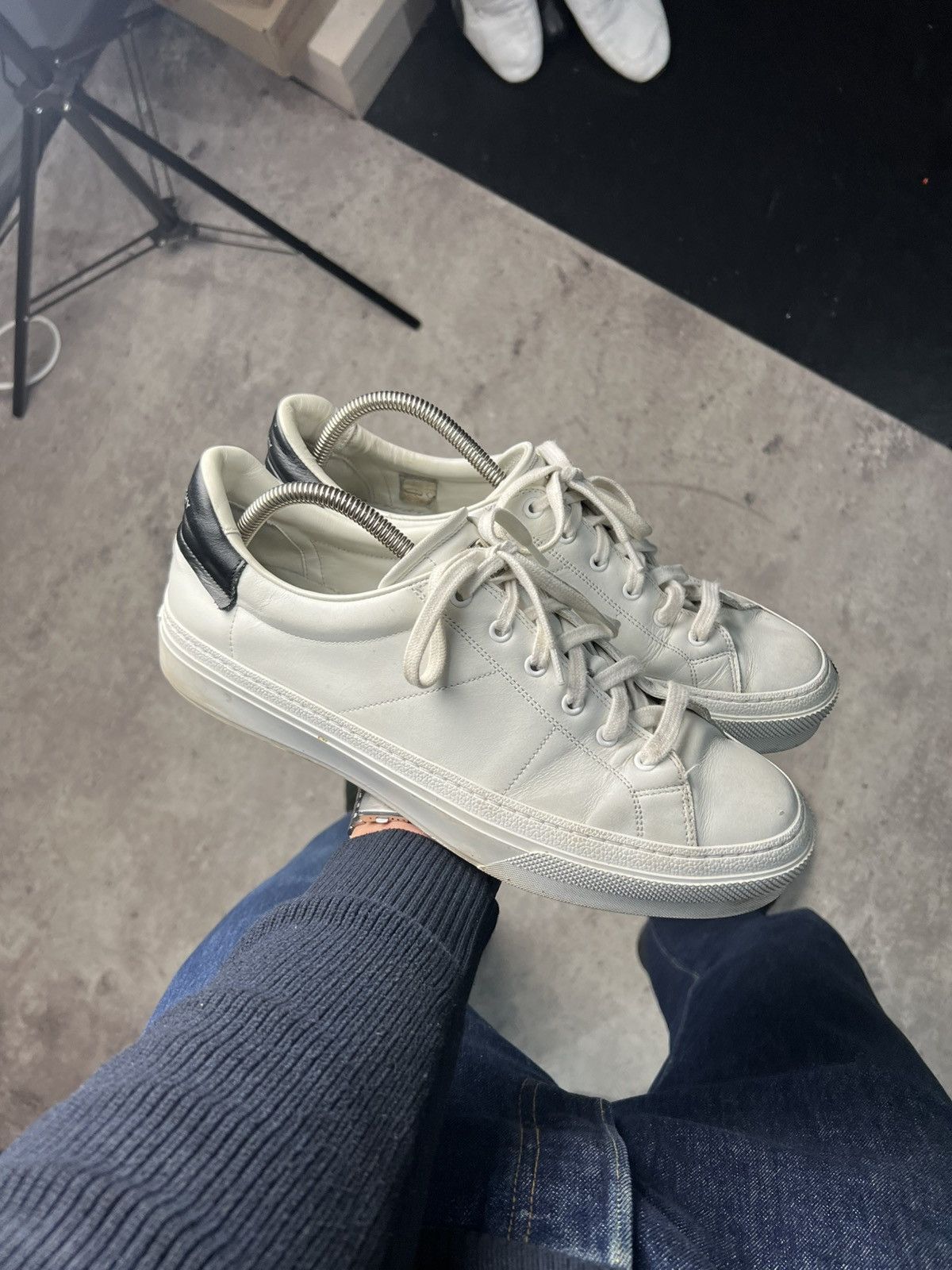 Givenchy Givenchy City Sport Sneakers White/Black Size US 10 / EU 43 - 1 Thumbnail