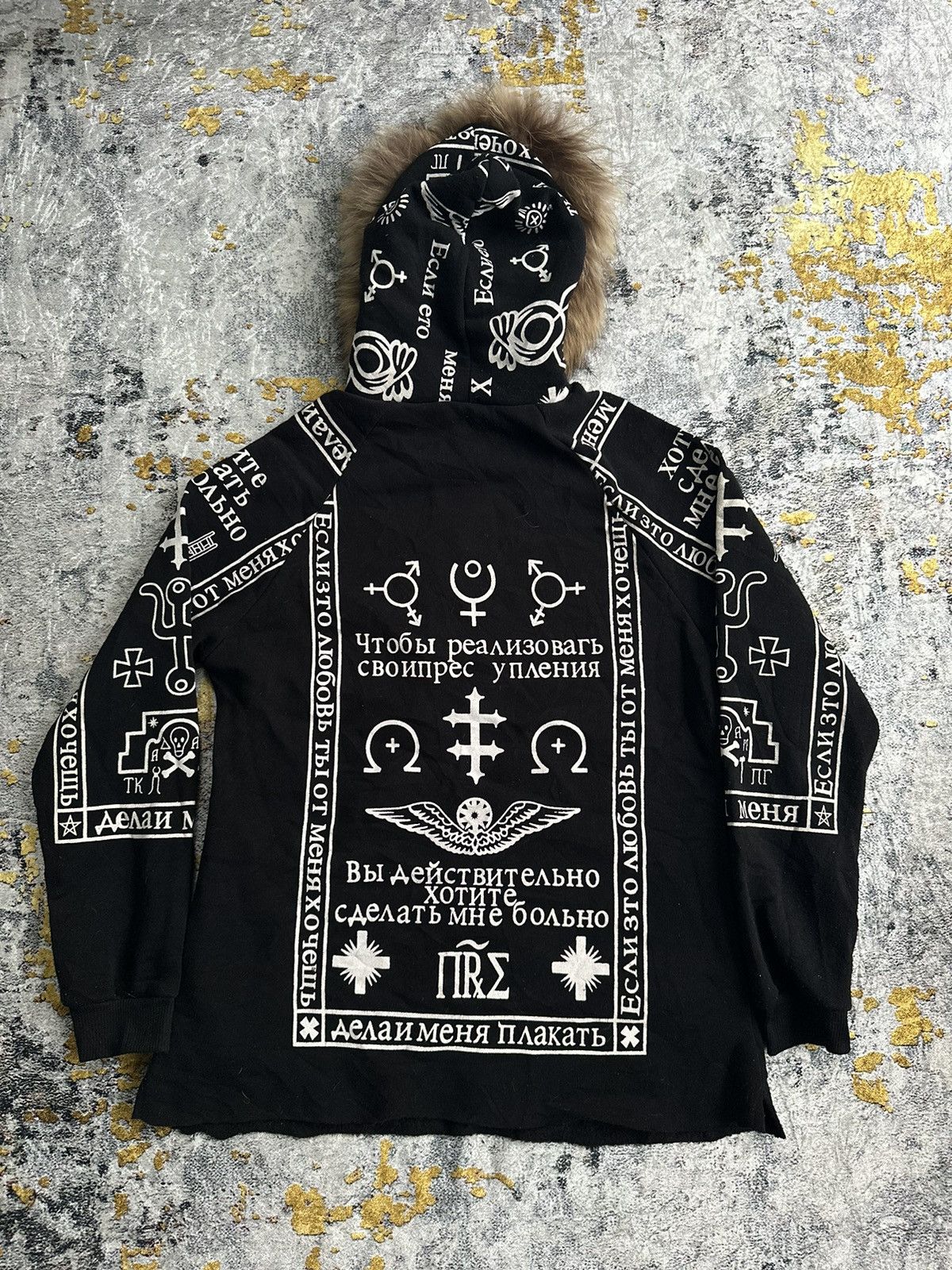 Japanese Brand × Vintage UNKNOWN BRAND DISTRESSED FUR HOODIE ANCIENT SYMBOL LGB STYLE Size US M / EU 48-50 / 2 - 2 Thumbnail