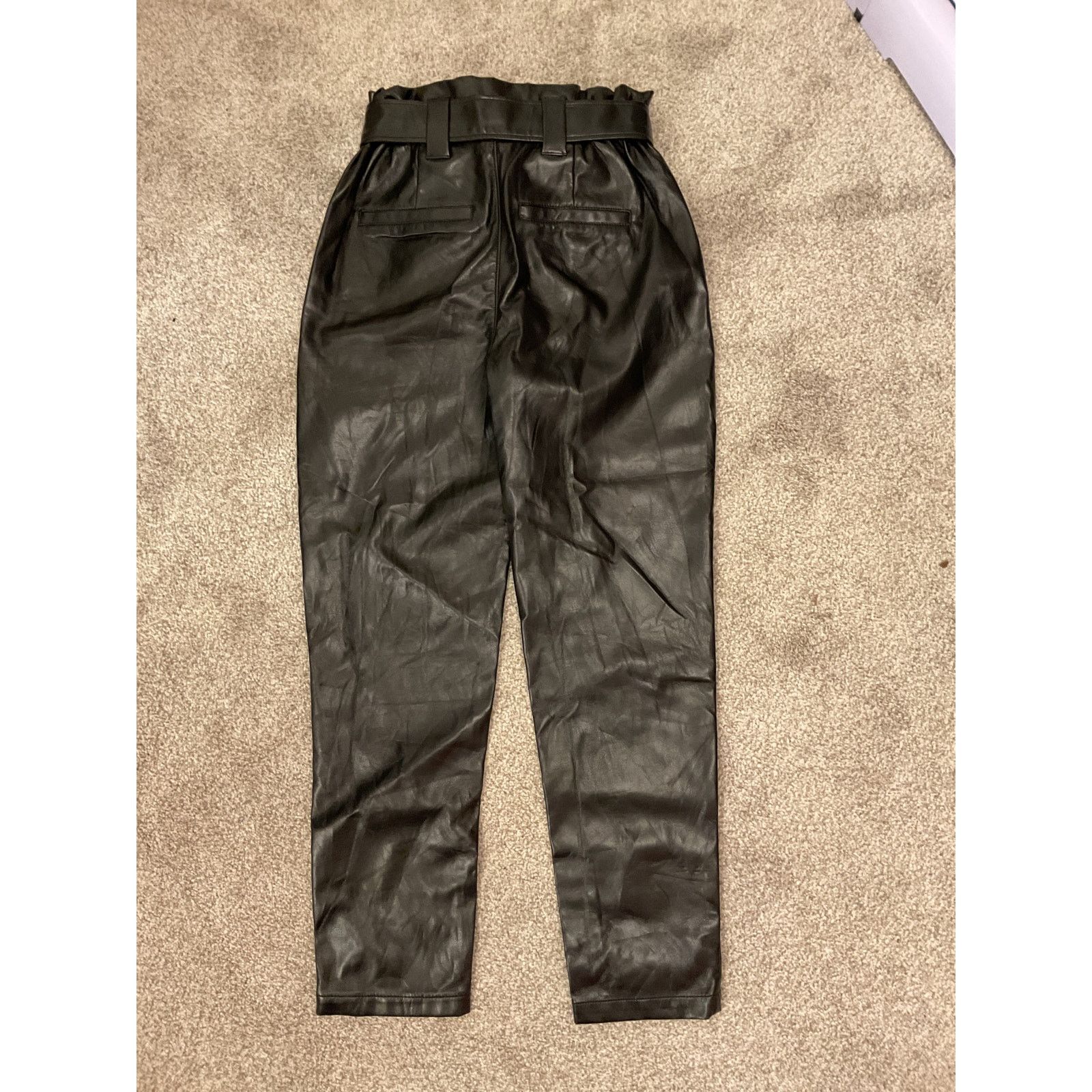 Express Express Black Faux Leather Ankle High Rise Paperbag Pants,4R Size 27" / US 4 / IT 40 - 9 Thumbnail