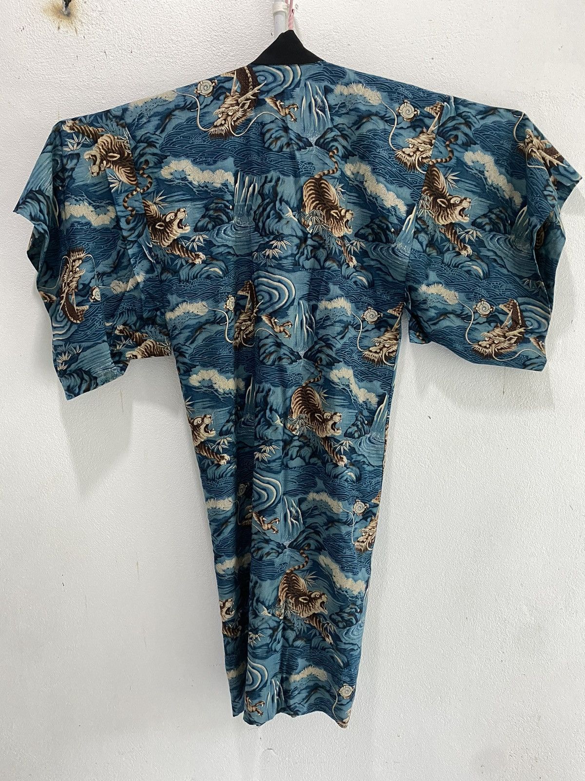 Japanese Brand × Vintage Rare Vintage Kimono Sukajan Dragon Tiger Yakuza Size US M / EU 48-50 / 2 - 2 Thumbnail