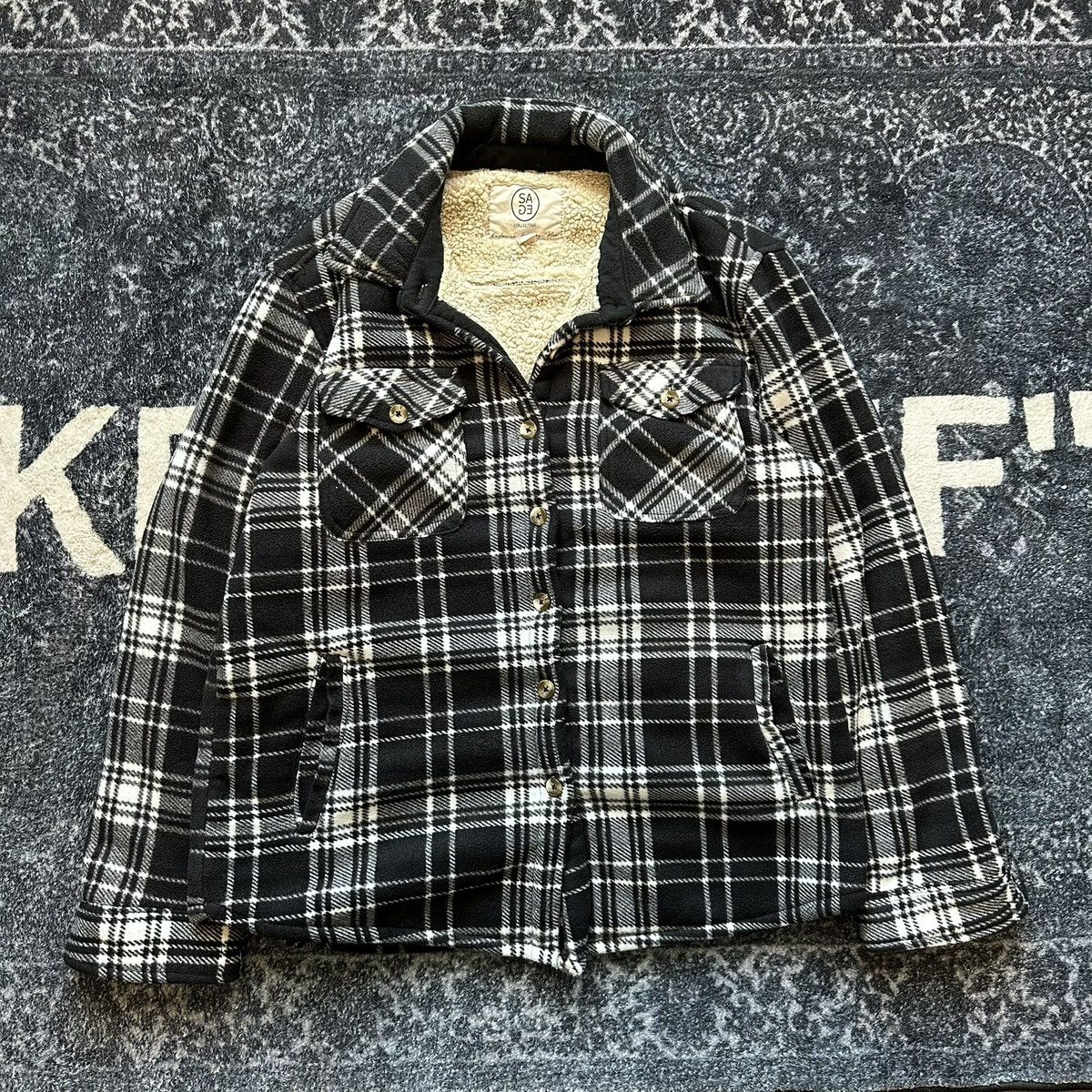 Other Vintage Black Wool Flannel Size US S / EU 44-46 / 1 - 1 Thumbnail