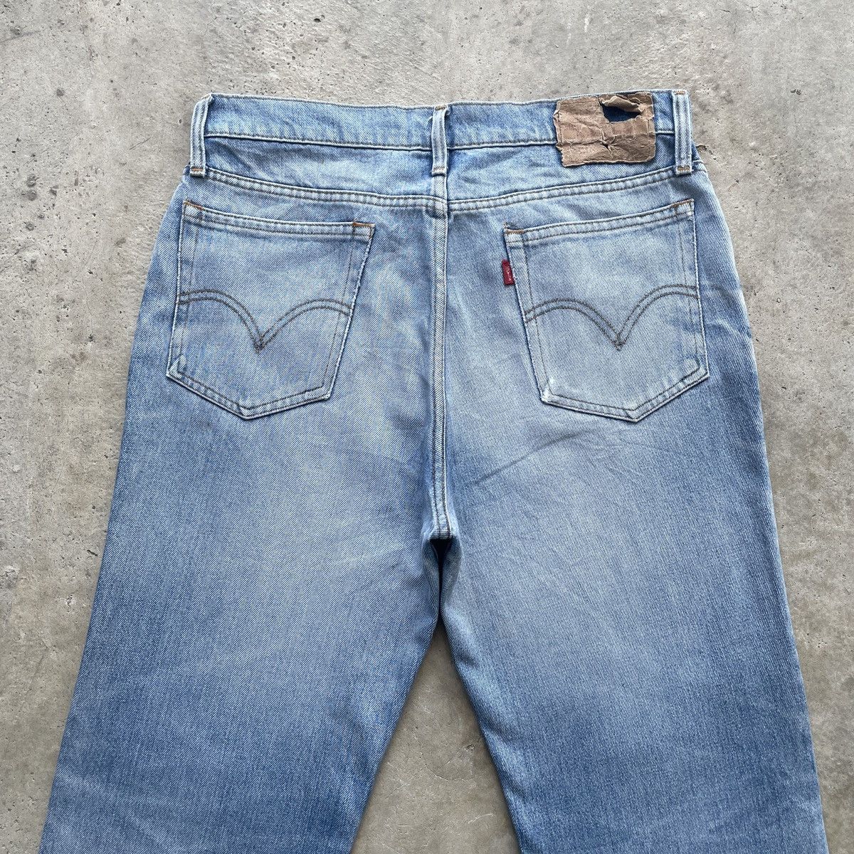 Levi's Vintage Clothing Vintage Levi’s 505 Faded Jeans Wash Denim Pants W32 Size US 32 / EU 48 - 11 Thumbnail