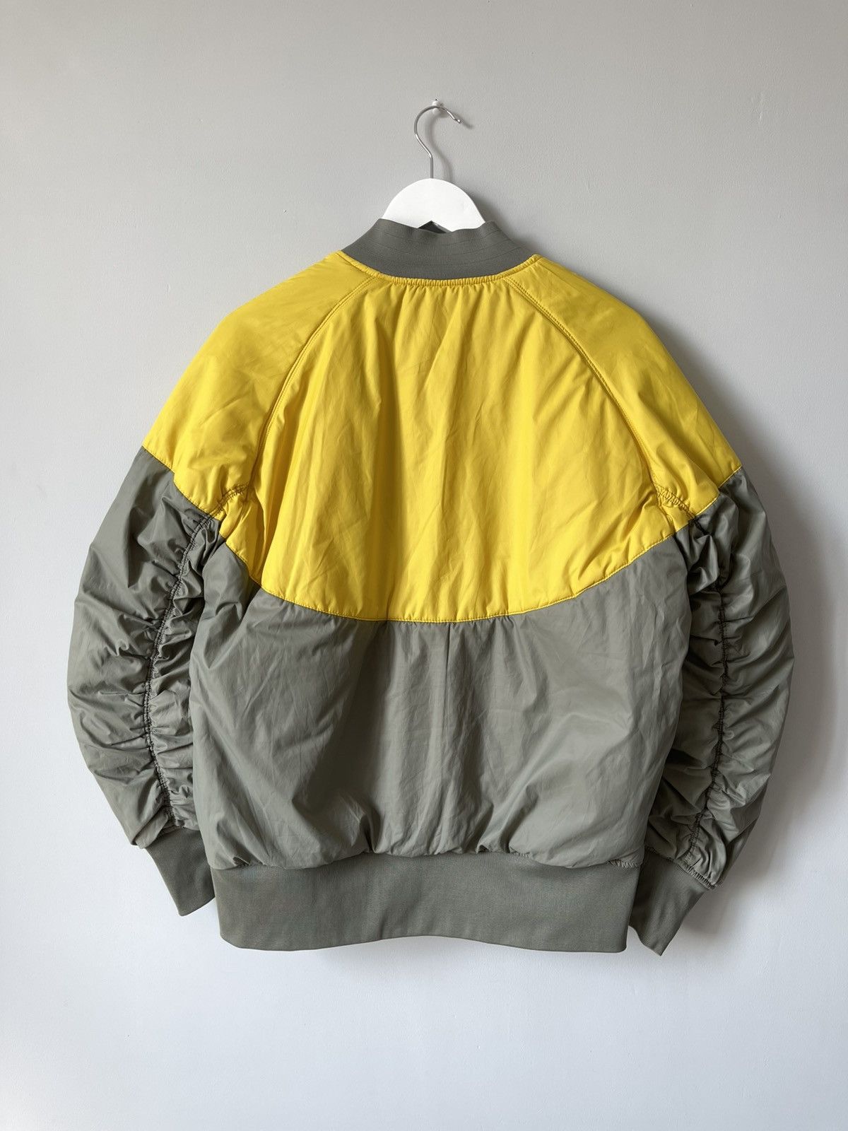 Nike Nike AF-1 Reversible Nylon Big Logo Swoosh Bomber Jacket Size US S / EU 44-46 / 1 - 14 Thumbnail