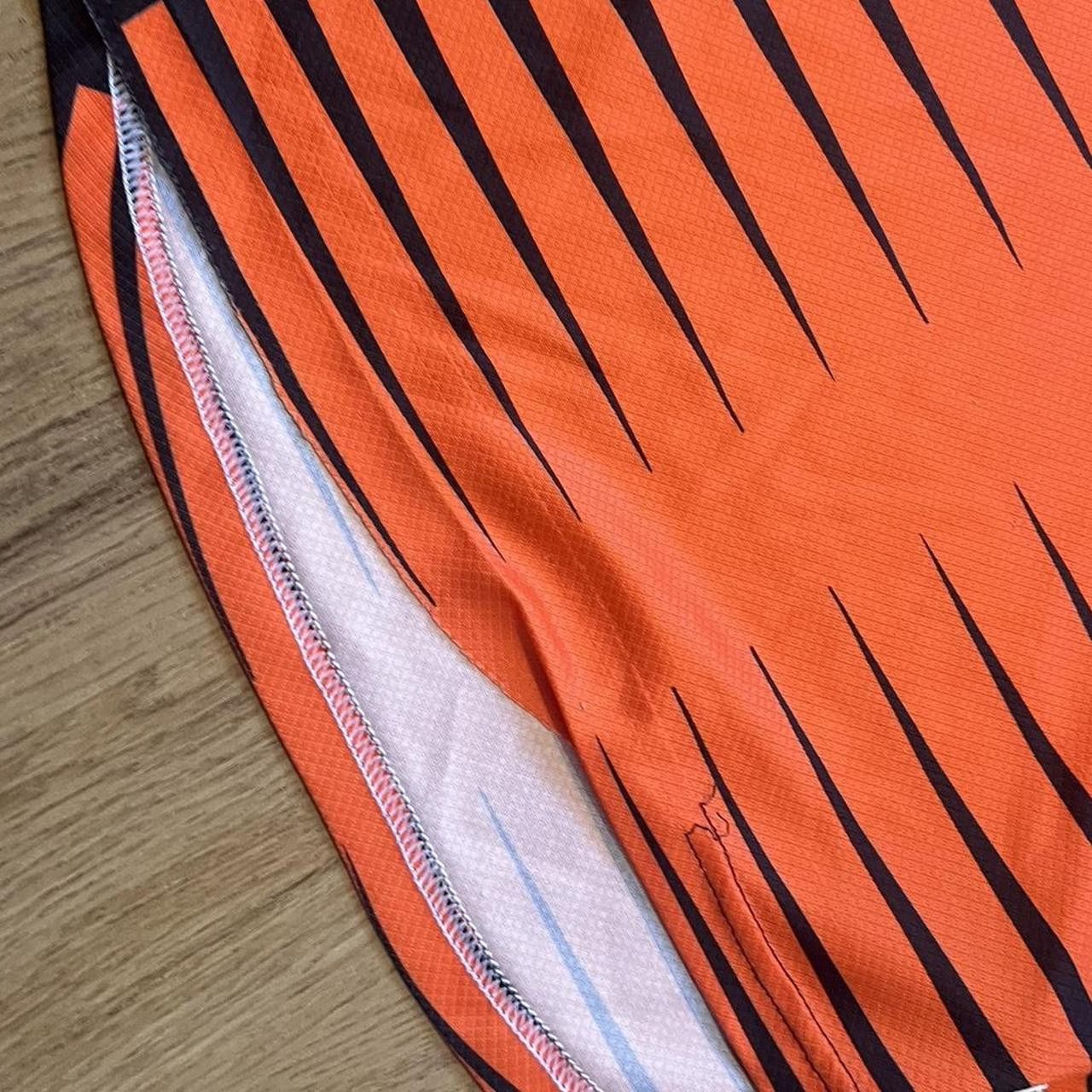 O'Neills ARD Mhacha Oneills Gaa Galeic Football Shirt McKvr Size US L / EU 52-54 / 3 - 5 Thumbnail