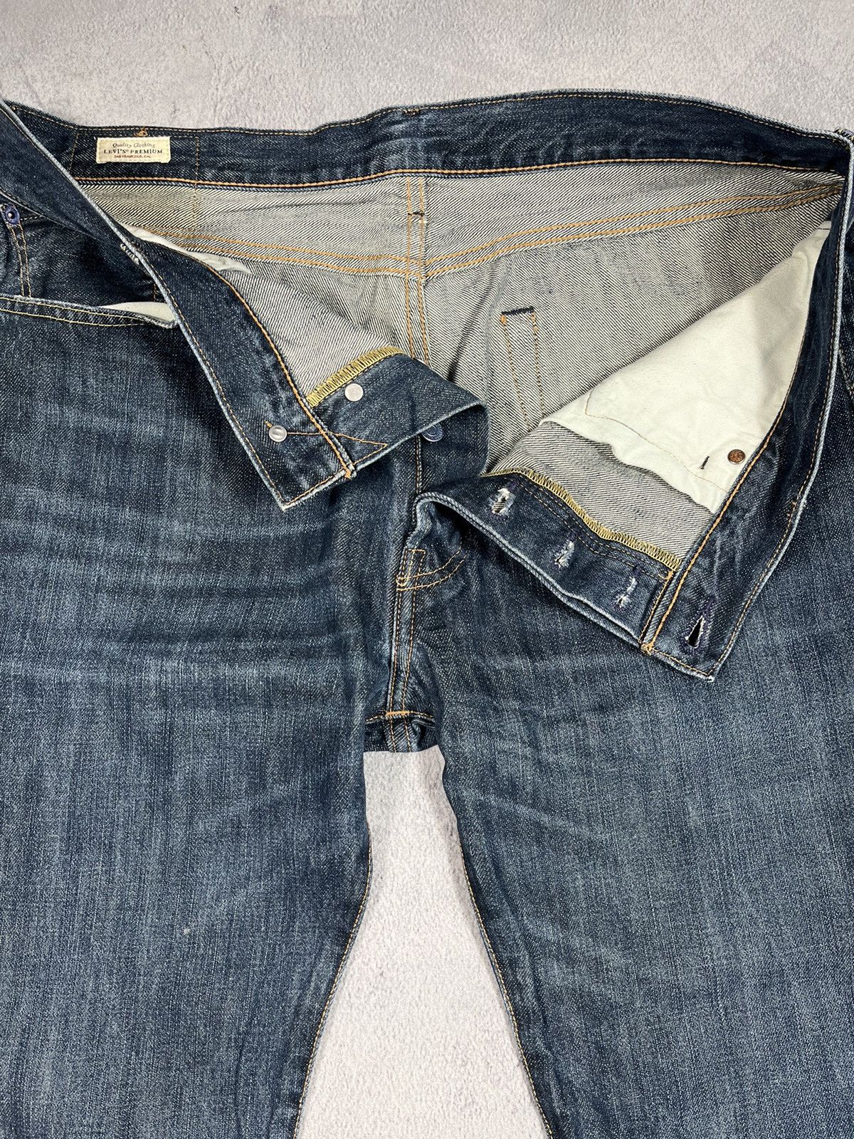 Levi's Vintage Clothing Vintage Y2K Levi’s Premium 501 jeans streetwear style 36 Size US 36 / EU 52 - 7 Thumbnail