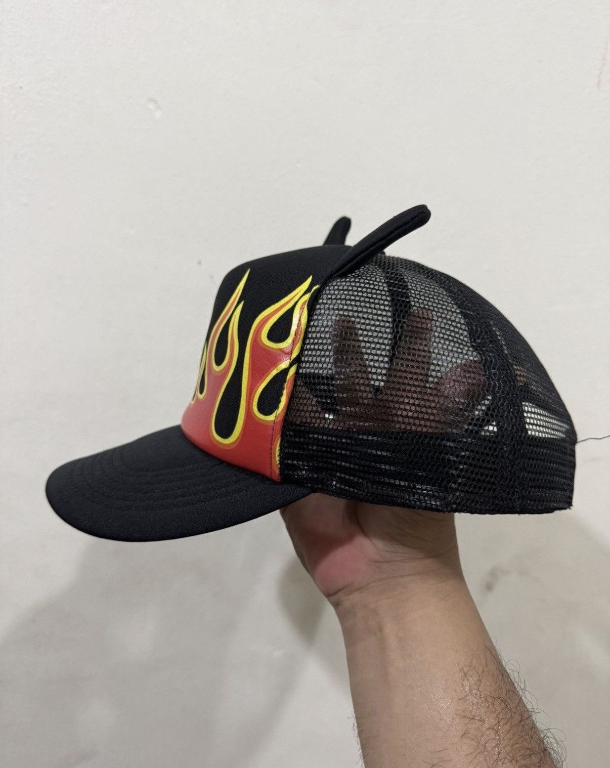 Japanese Brand Flame Horns Y2K Style Trucker Hat Size ONE SIZE - 3 Thumbnail