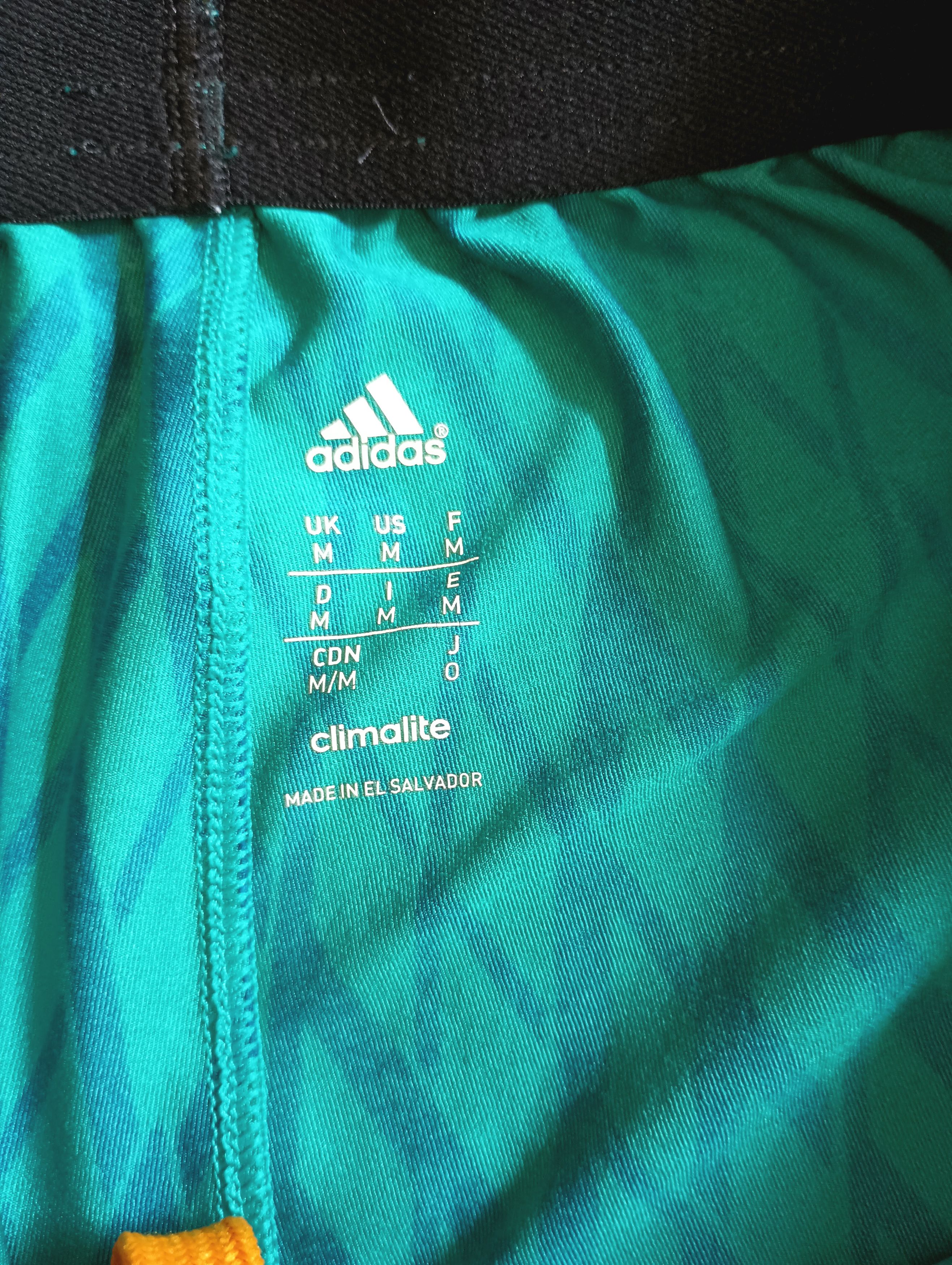 Adidas Adidas training total pattern shorts Size US 30 / EU 46 - 8 Thumbnail