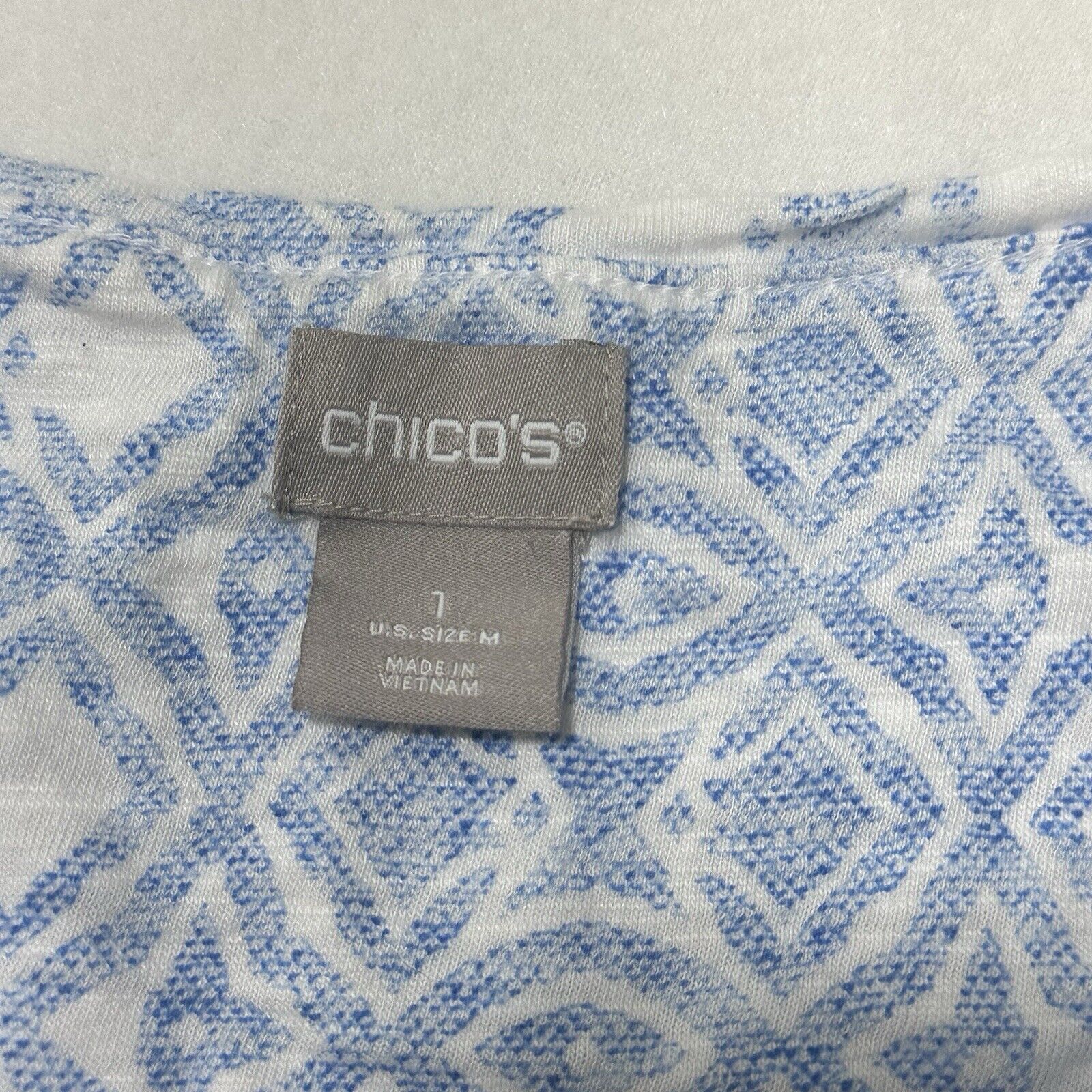 Chicos Chico’s Medium Short Sleeve T Shirt V Neck Top Light Blue Size M / US 6-8 / IT 42-44 - 8 Thumbnail