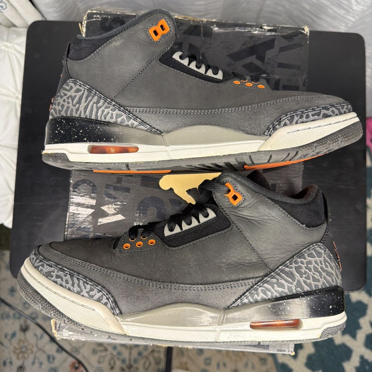 Nike Jordan 3 Retro Fear Pack size 8.5 Men’s Size US 8.5 / EU 41-42 - 3 Thumbnail