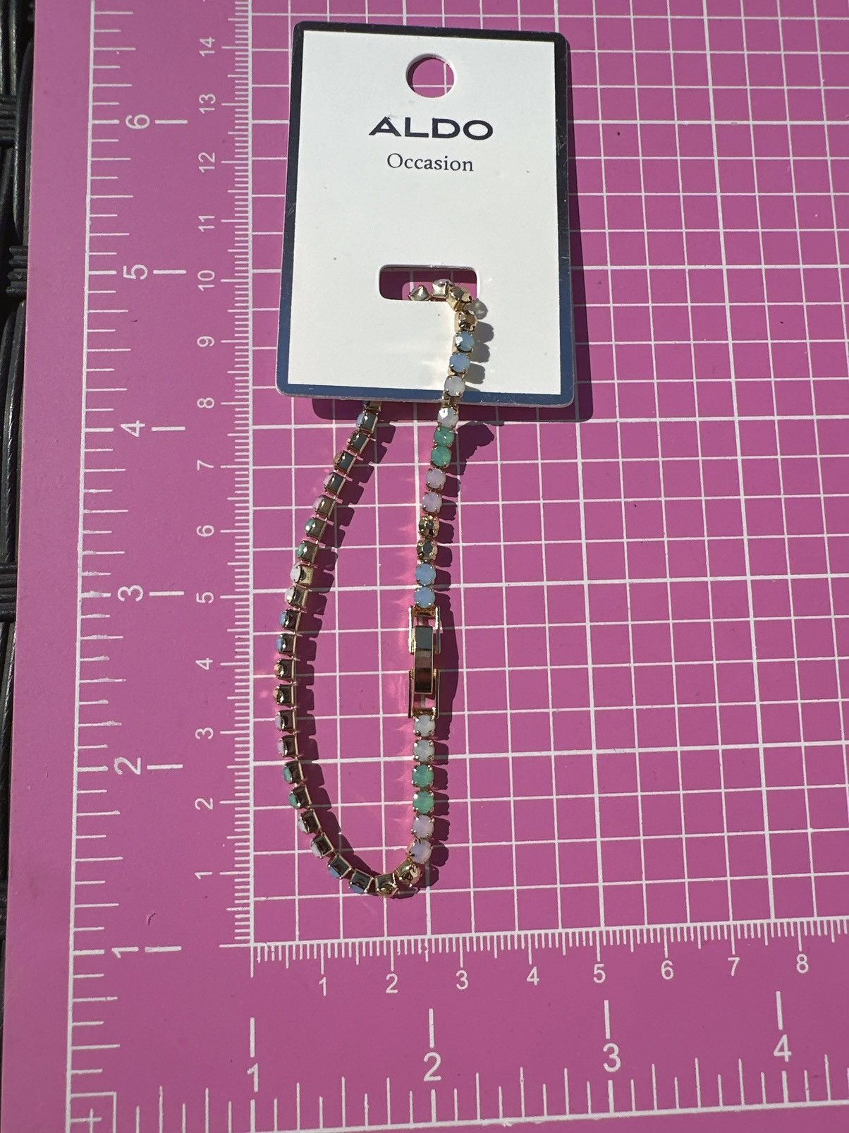 Designer ALDO Occasion Gold tone Multicolor beads crystals Bracelet Size ONE SIZE - 4 Thumbnail