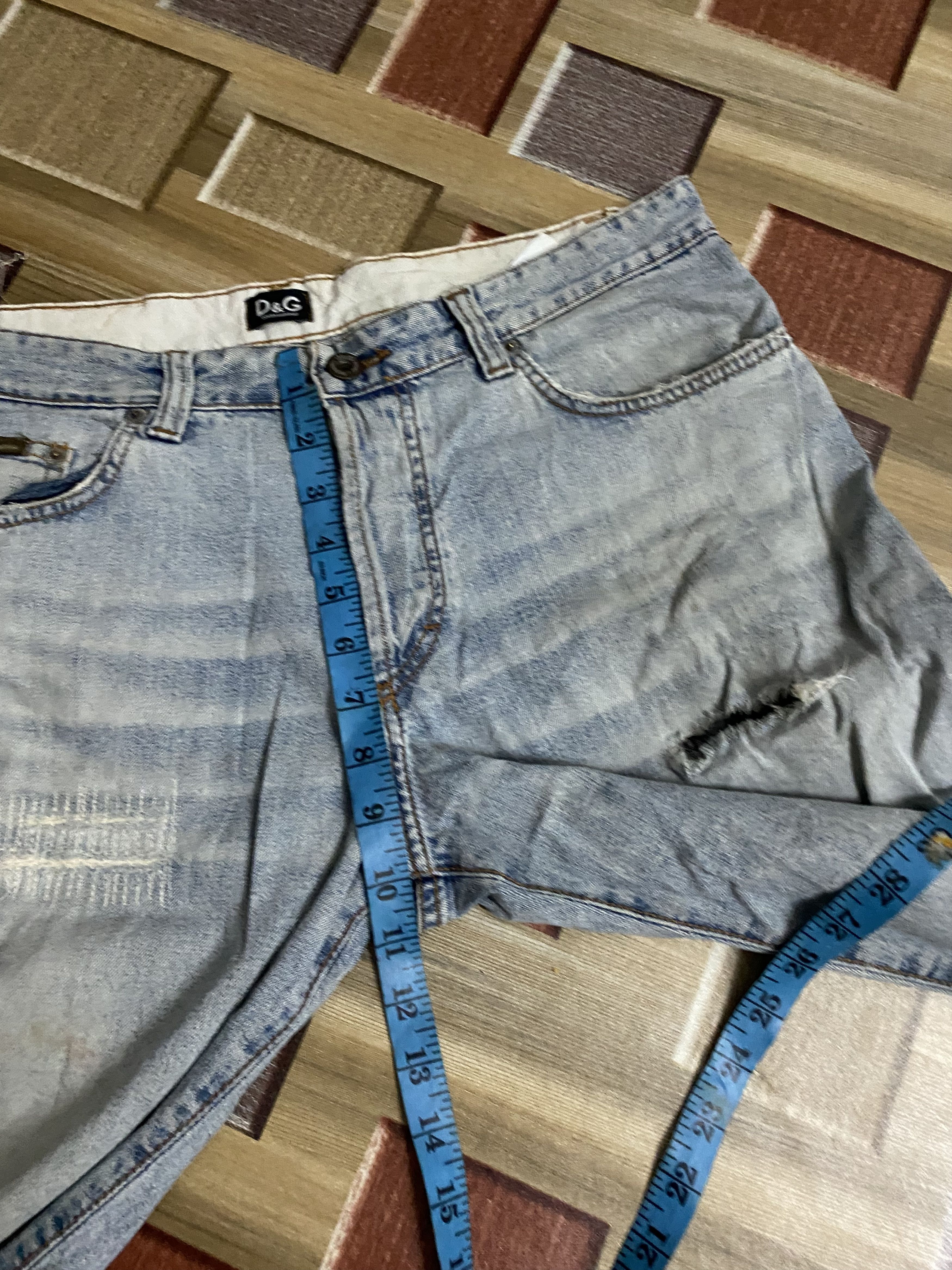 Dolce & Gabbana Vintage DOLCE & GABBANA distressed denim Size US 34 / EU 50 - 14 Thumbnail