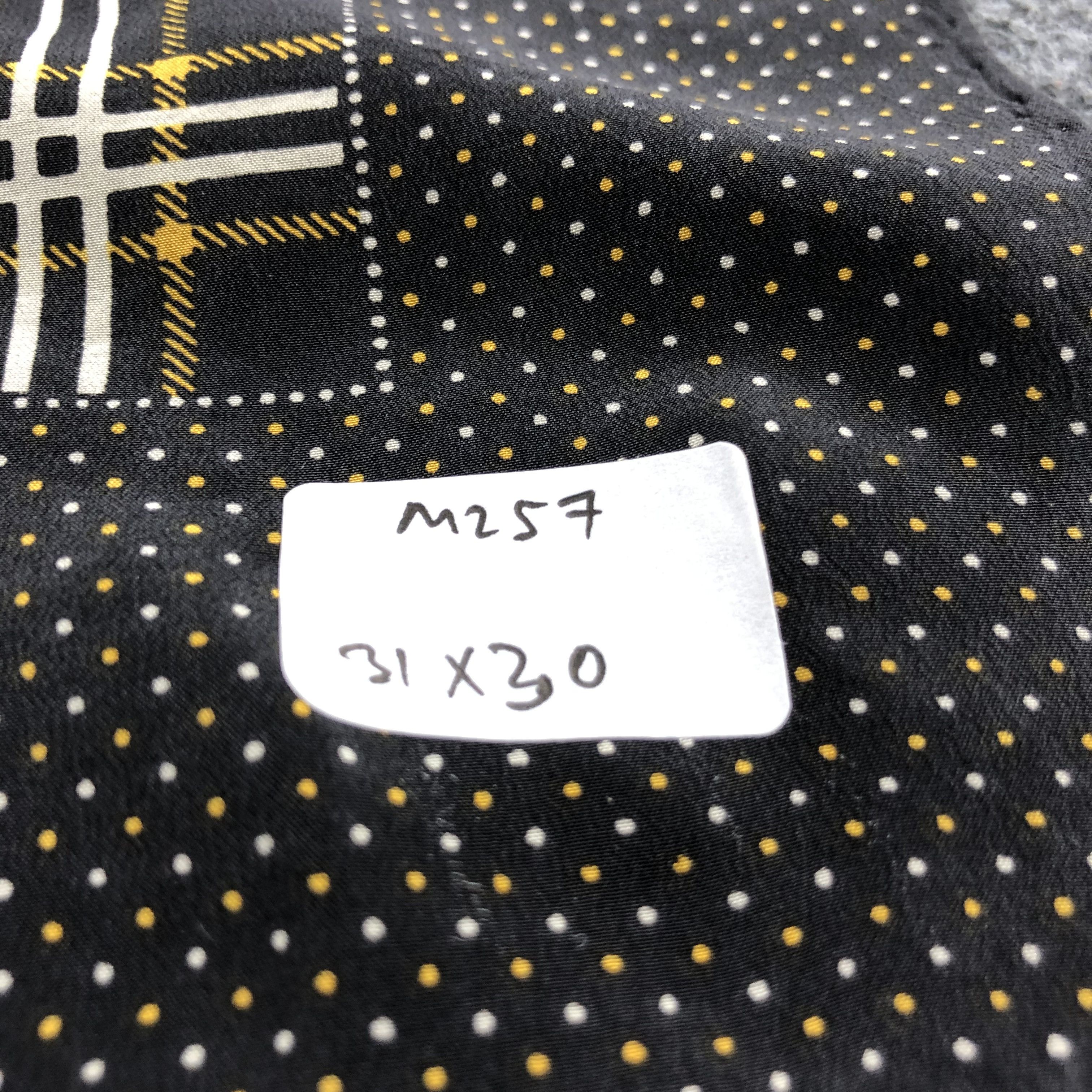 Japanese Brand Vintage Design Hand Rolled Silk Scarf M257 Size ONE SIZE - 5 Thumbnail