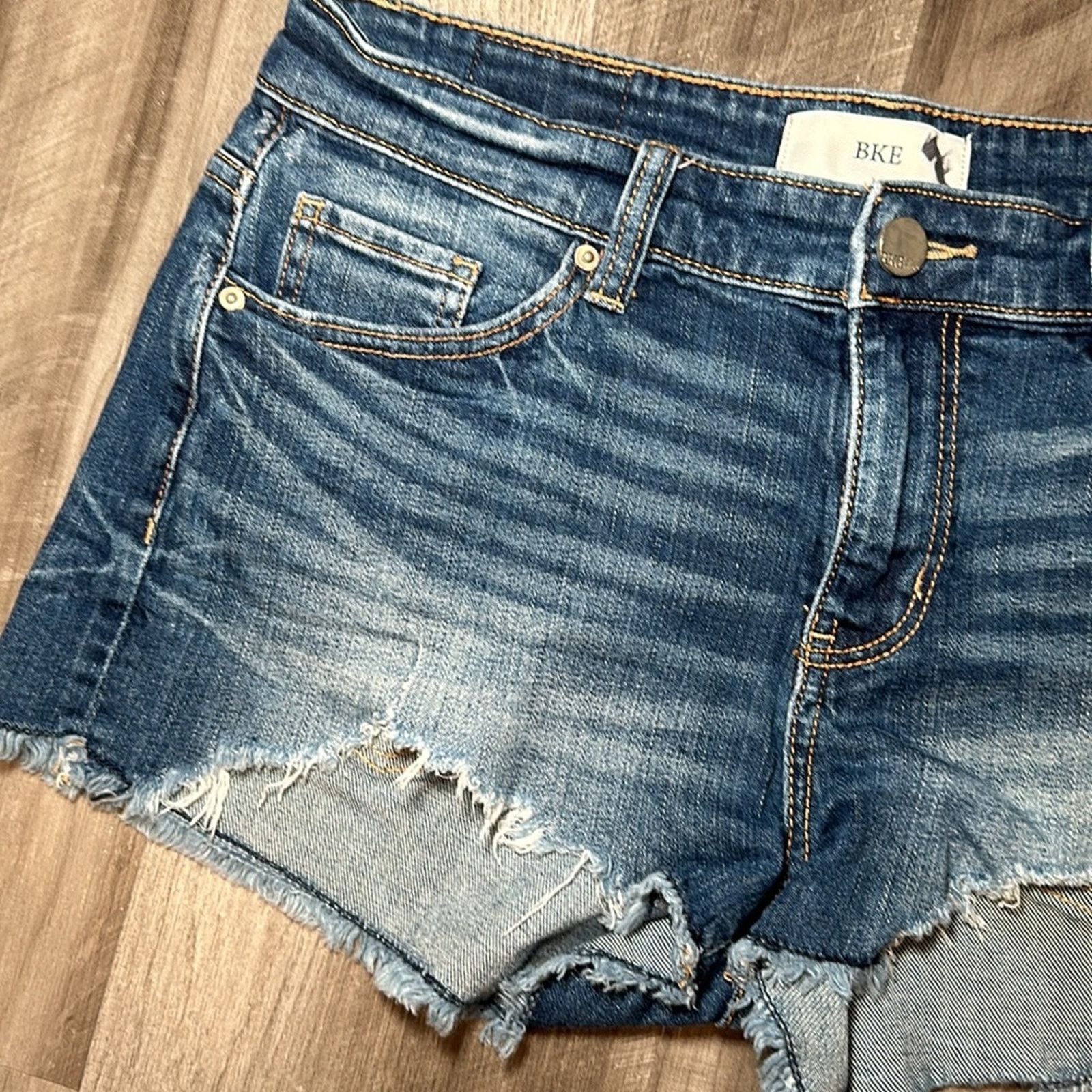 BKE BKE Stella Mid-Rise Cut Off Jean Shorts - 27 Size 27" / US 4 / IT 40 - 4 Thumbnail