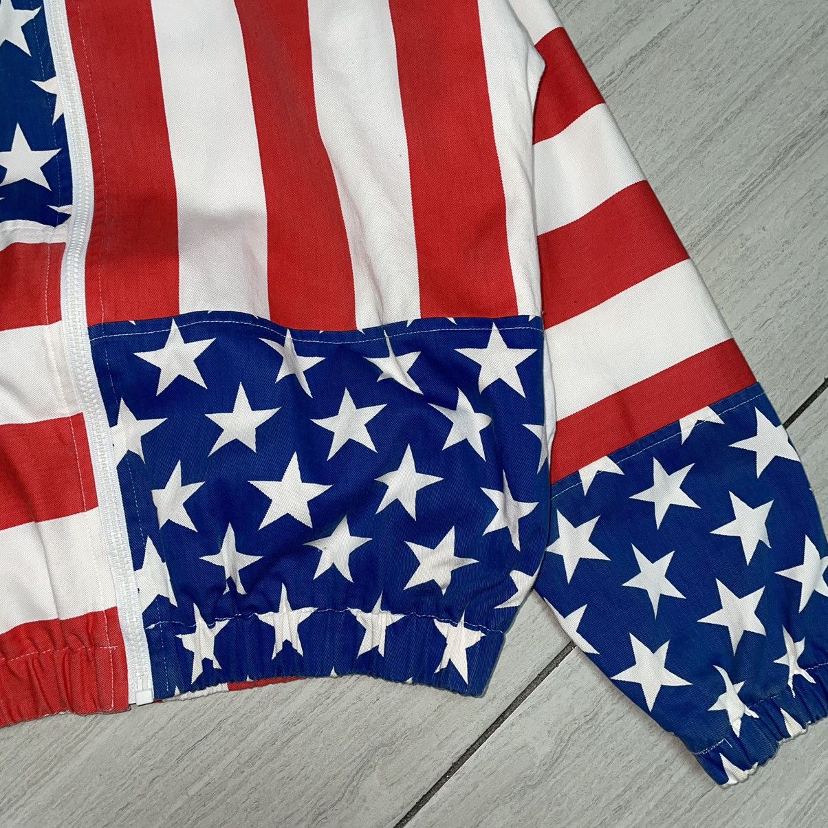 Vintage Vintage American Flag Zip Up Lined Bomber Jacket Size US M / EU 48-50 / 2 - 2 Thumbnail