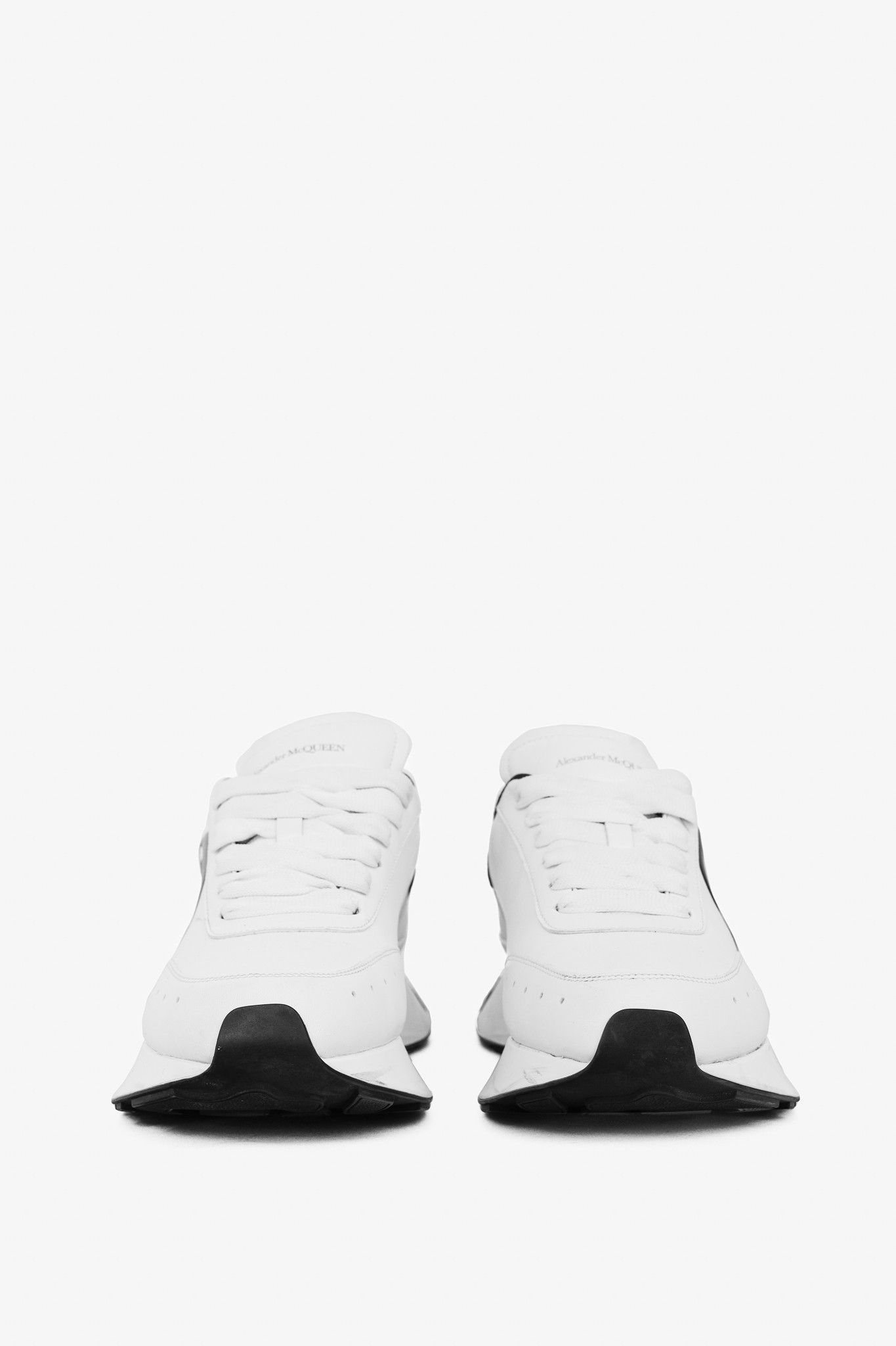 Alexander McQueen Alexander McQueen Sprint Runner White Black Leather Sneakers Size US 8.5 / IT 38.5 - 2 Thumbnail