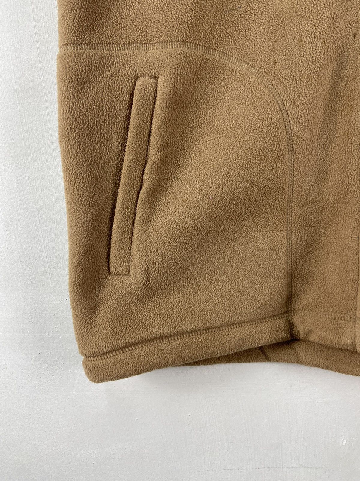 Designer Vintage IY Basics Issey Miyake Vest Jacket Jumper Shag Shagy Size US L / EU 52-54 / 3 - 6 Thumbnail