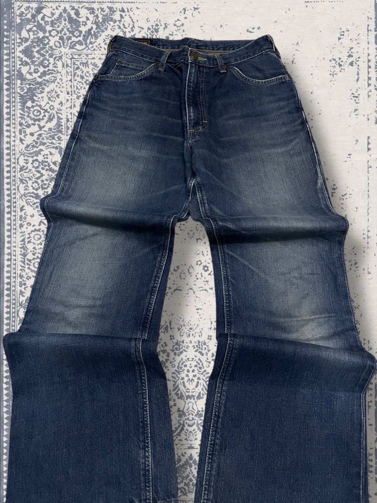 Designer × Lee × Vintage Vintage 1990s Designer Lee Distressed Mudwash Denim Size US 26 / EU 42 - 4 Thumbnail