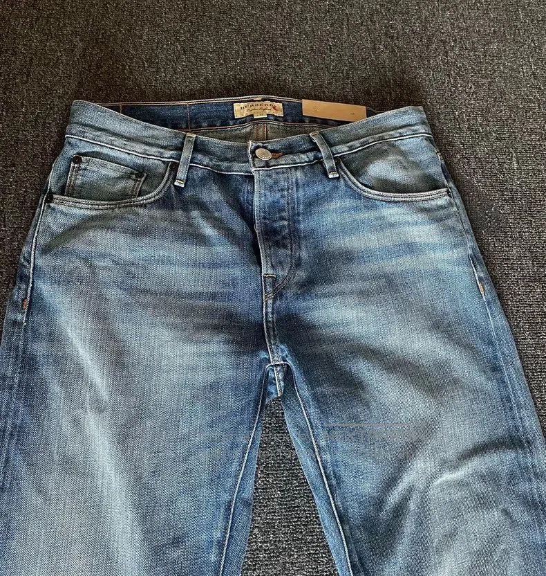 Burberry Burberry New Denim Jeans Size 30. Size US 30 / EU 46 - 3 Thumbnail